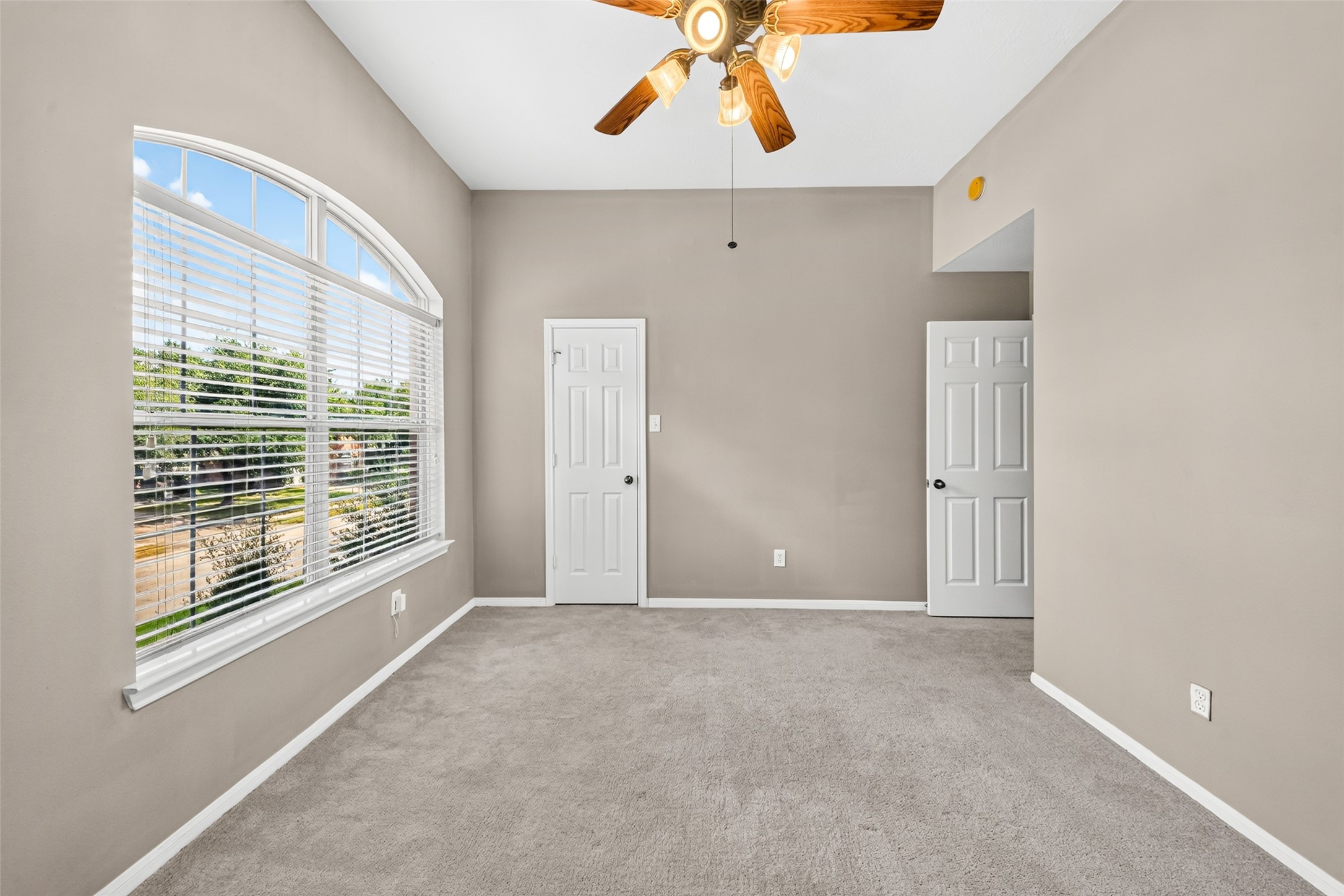 17711 Creek Bluff Lane Property Photo 22