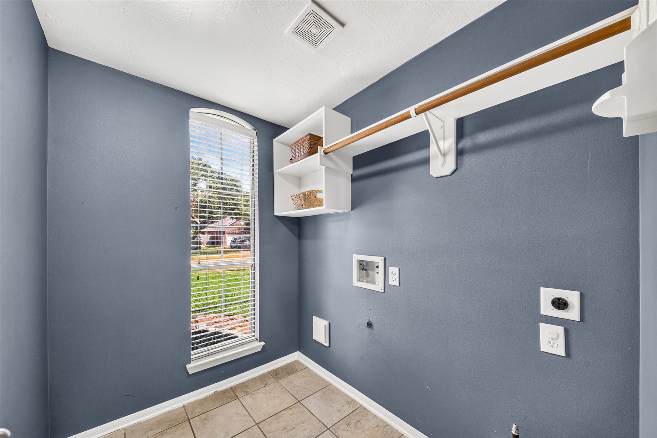 17711 Creek Bluff Lane Property Photo 25