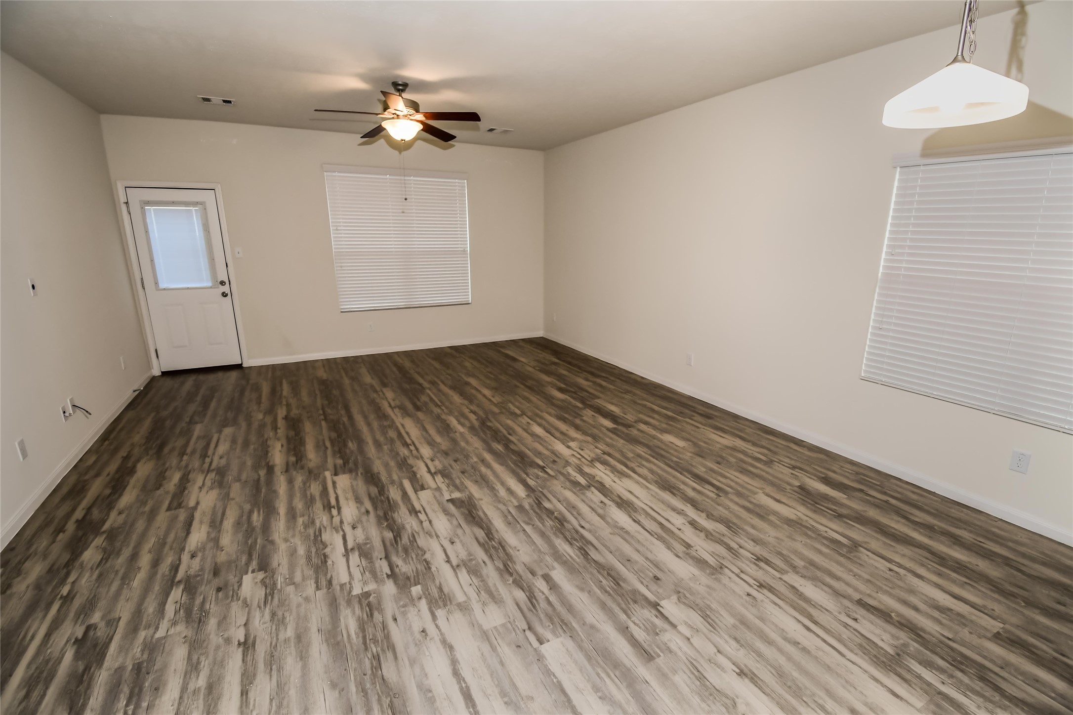 2607 Montecito Lane Property Photo 4