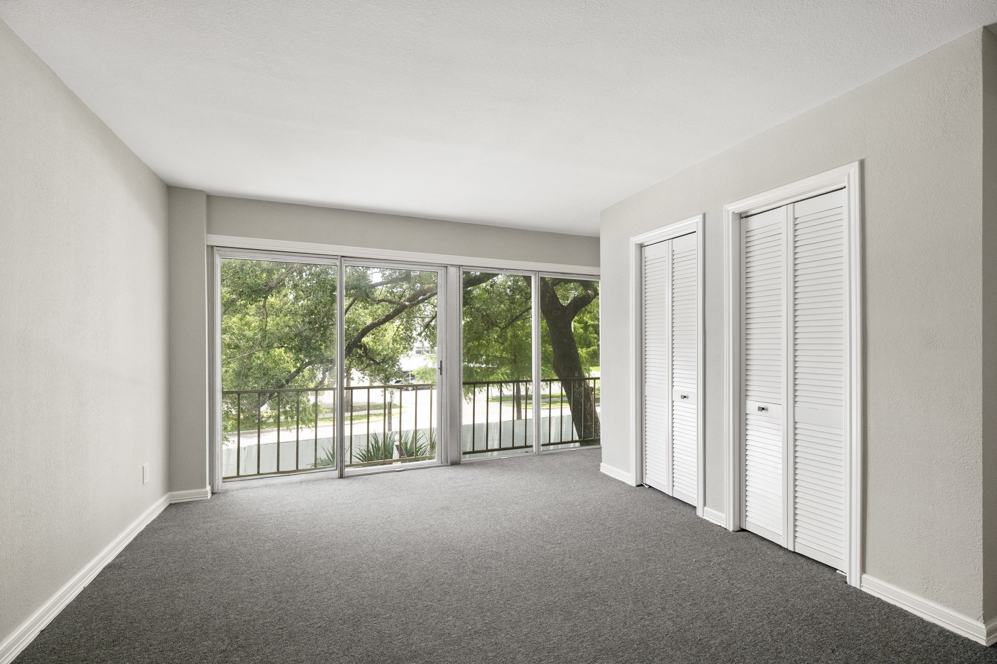 5050 Ambassador Way 220 Property Photo 8