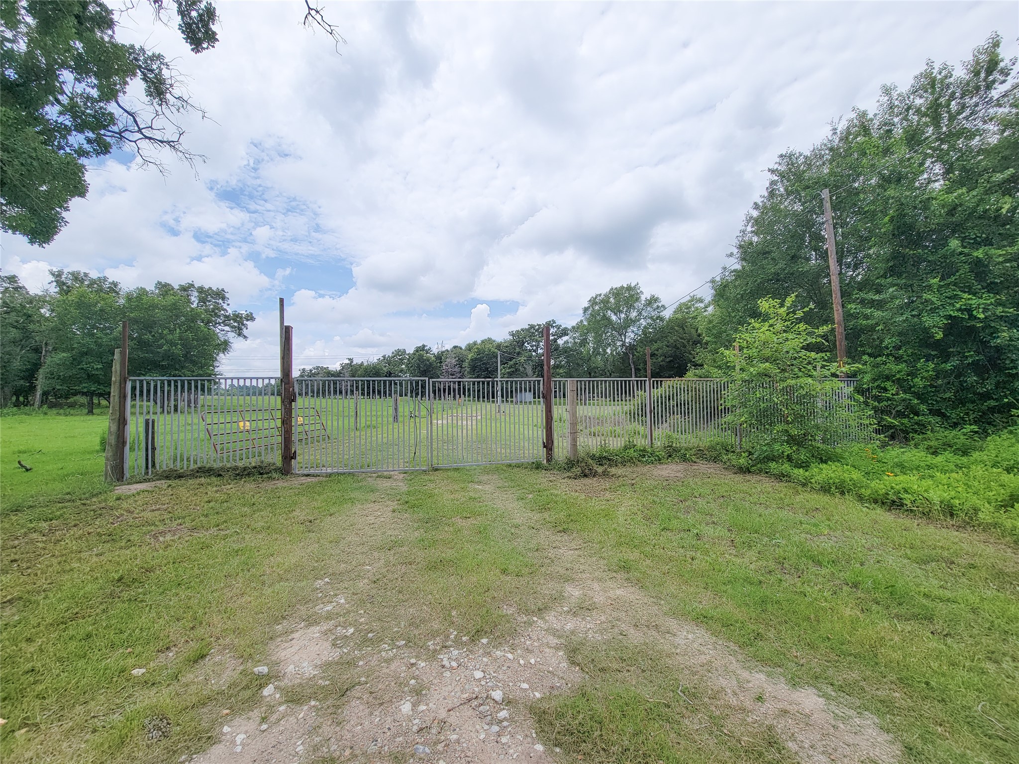 1785 Misty Hollow Lane Property Photo 7