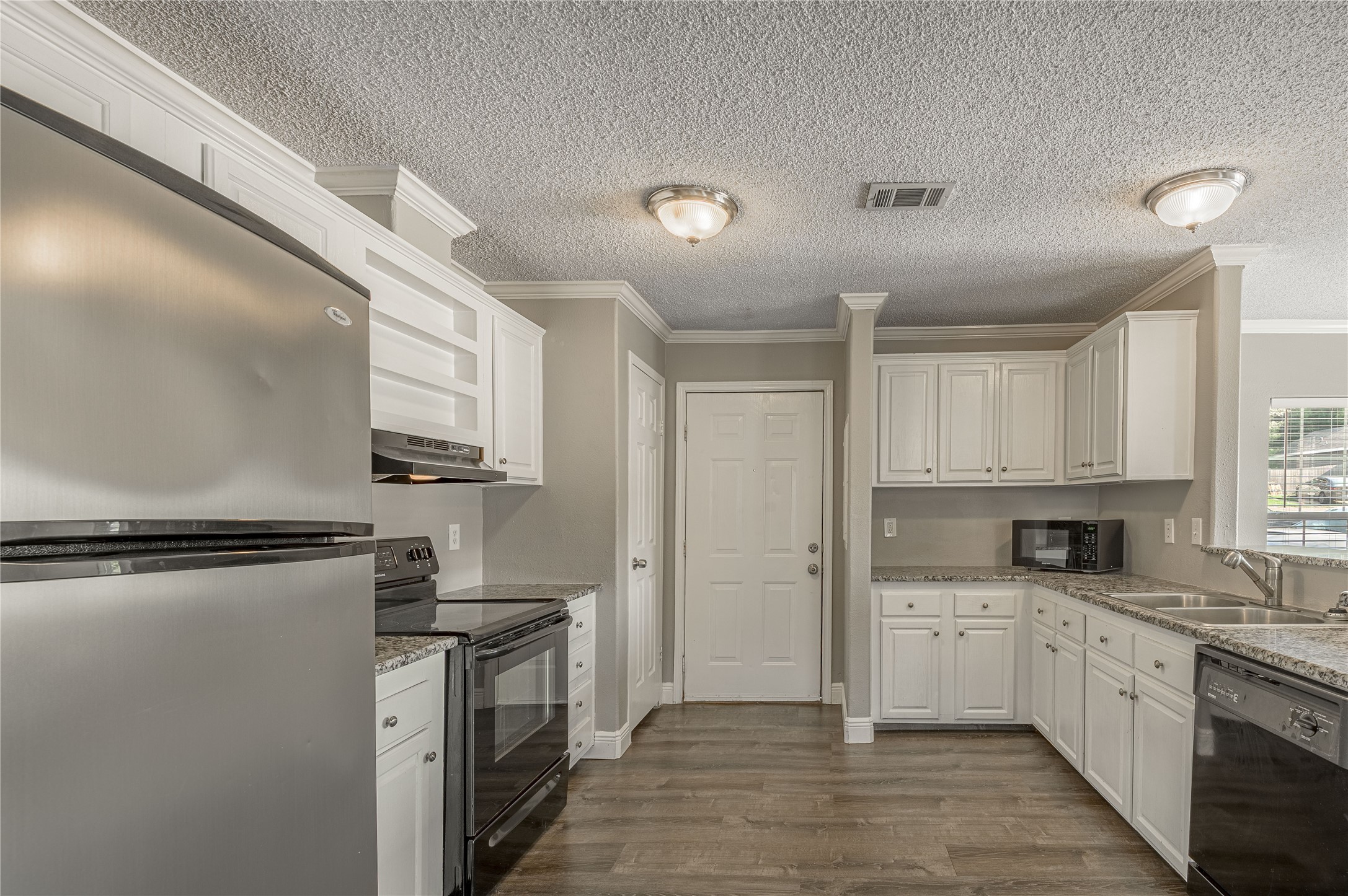 164 Varsity Drive Property Photo 11