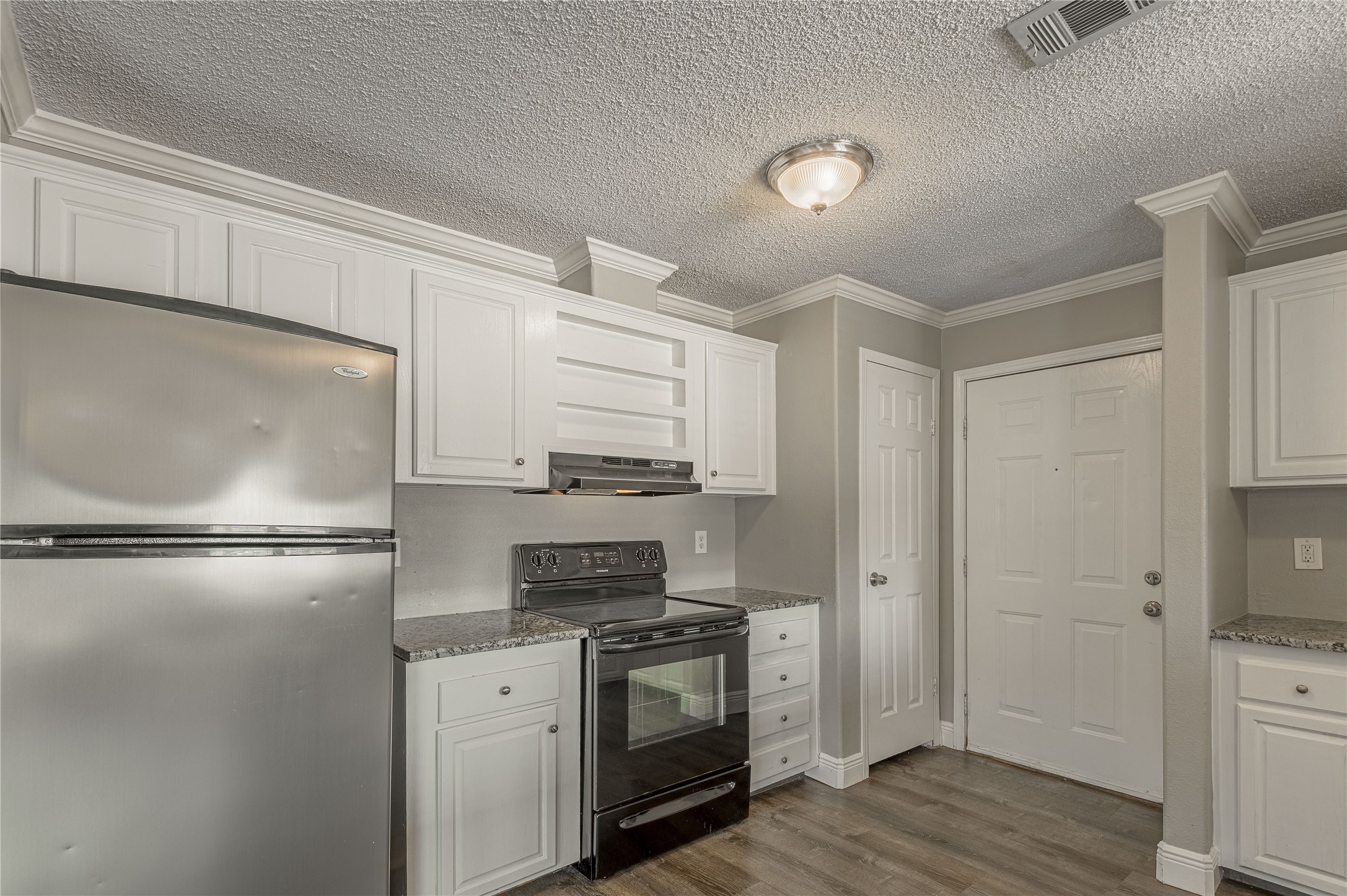 164 Varsity Drive Property Photo 12