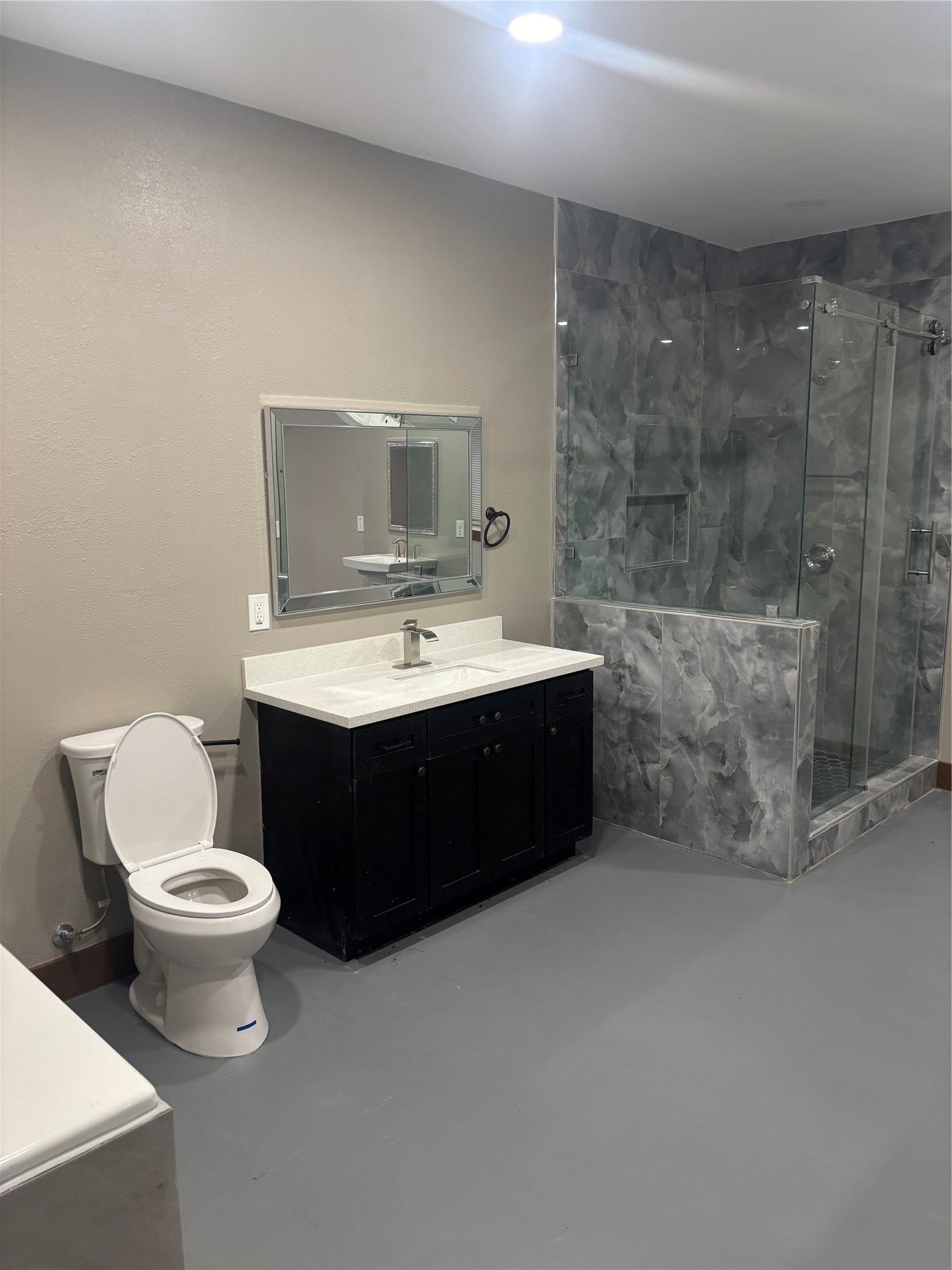 9480 Plum Grove Road Property Photo 10
