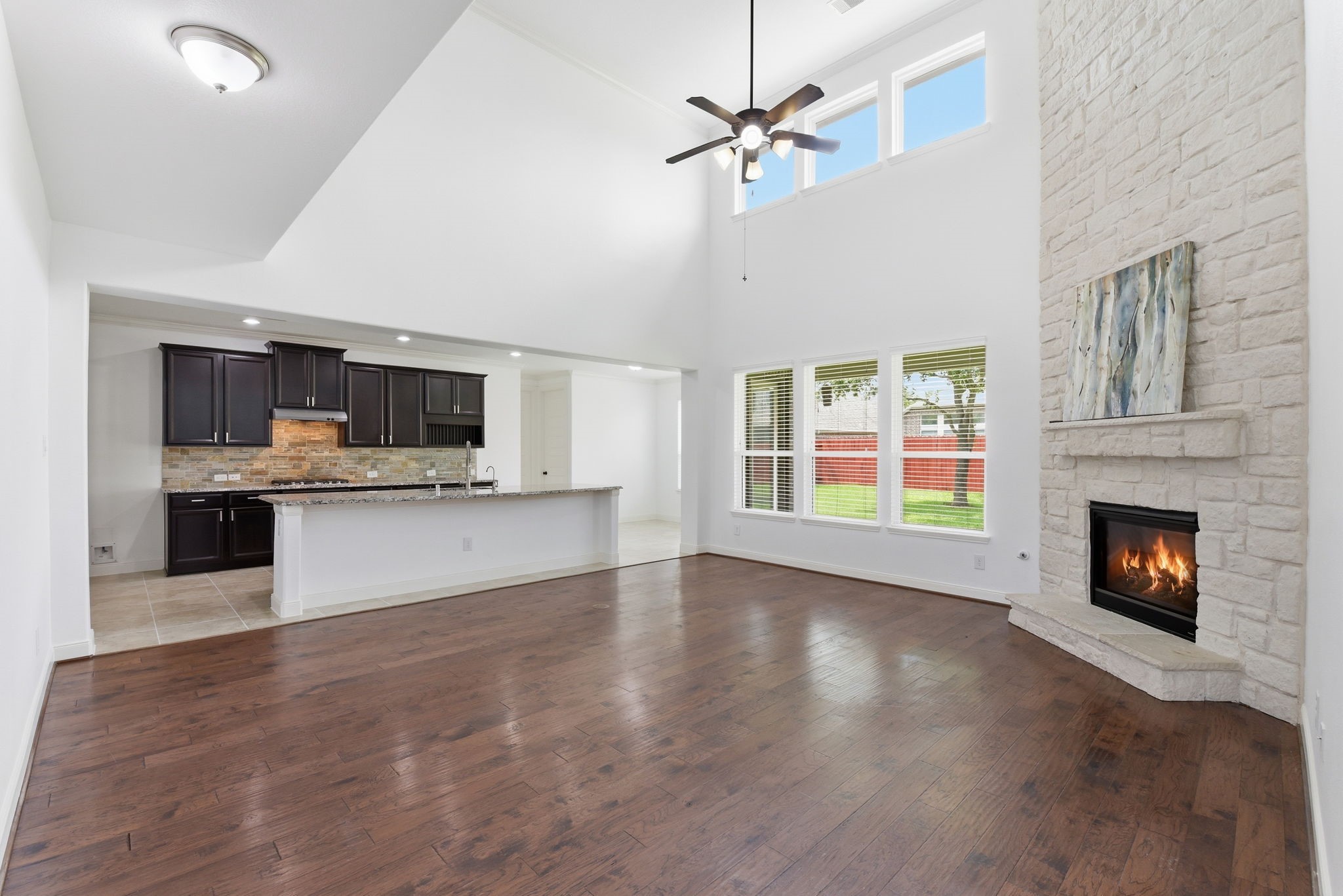 6010 Green Meadows Lane Property Photo 4