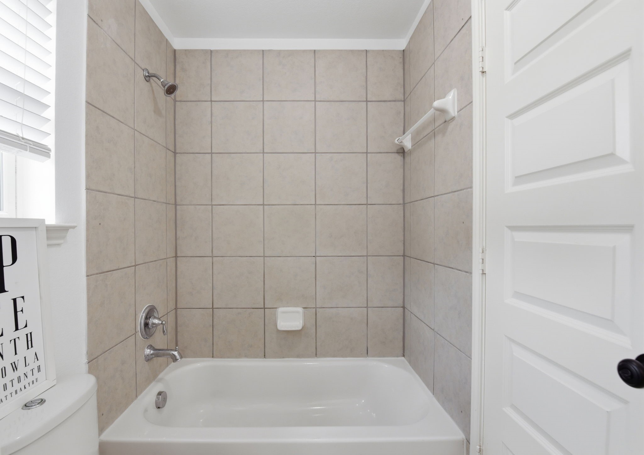 6010 Green Meadows Lane Property Photo 28
