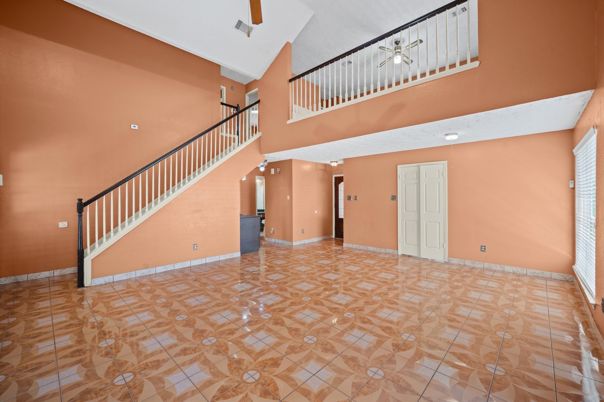 4711 Newpark Drive Property Photo 6