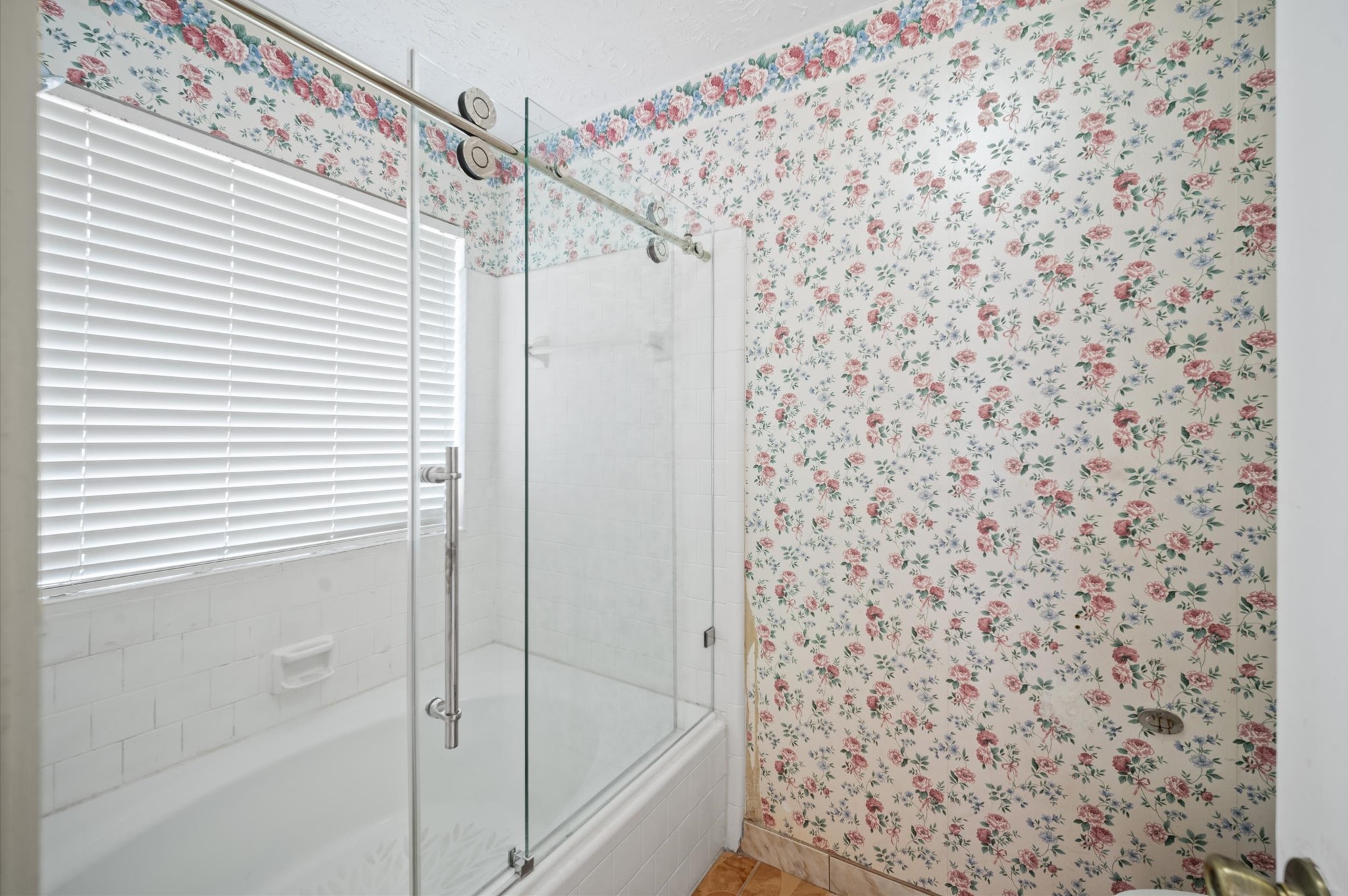 4711 Newpark Drive Property Photo 16