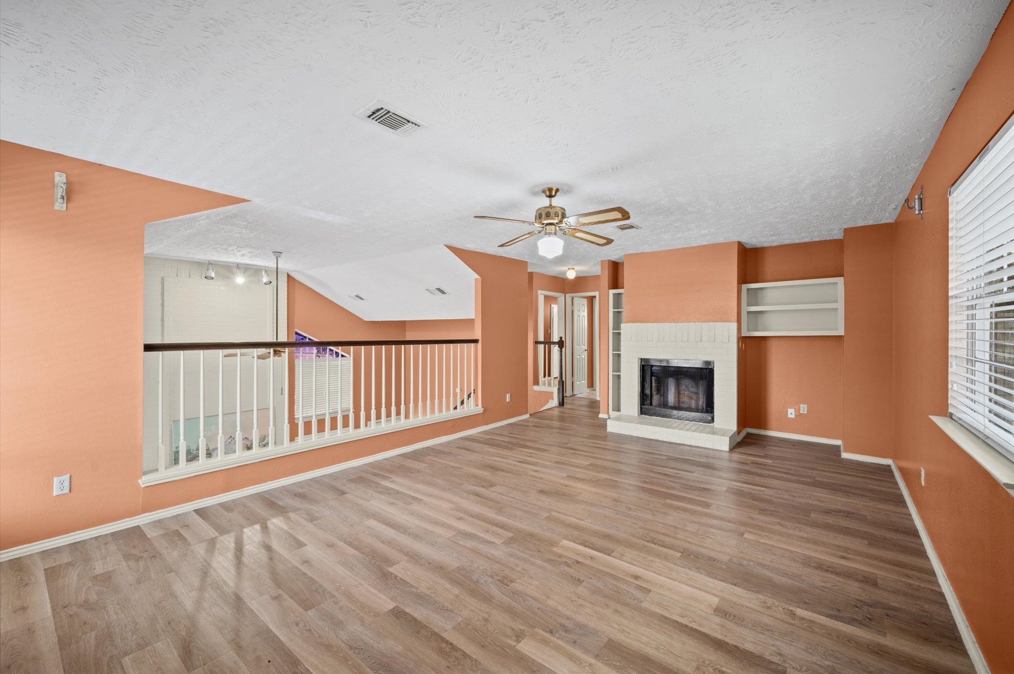4711 Newpark Drive Property Photo 20