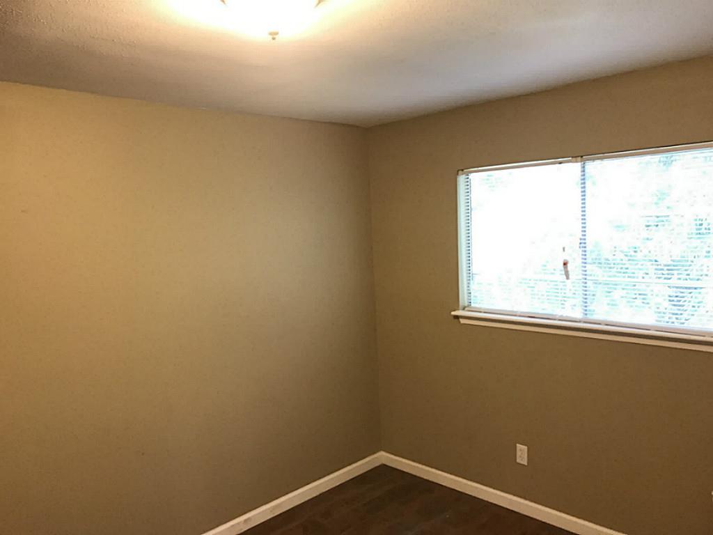 638 Heidrich St Street 18 Property Photo 17