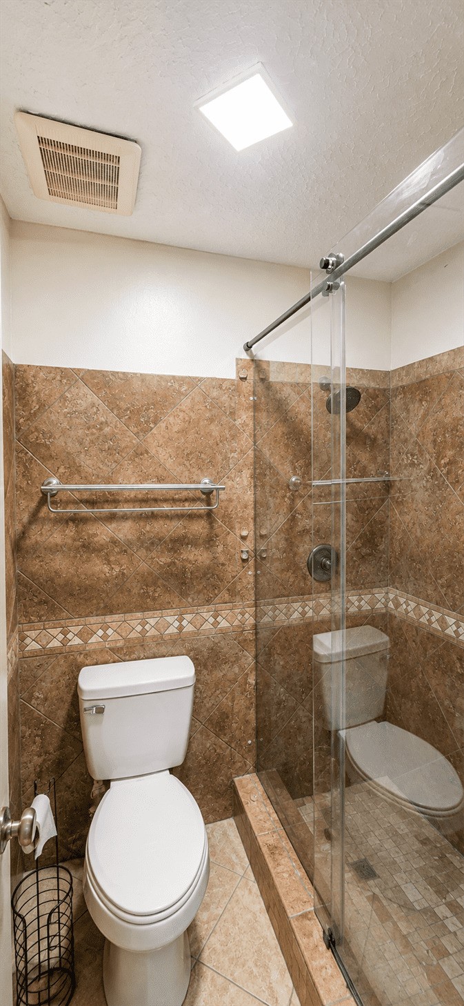13914 Bonnington Drive Property Photo 15