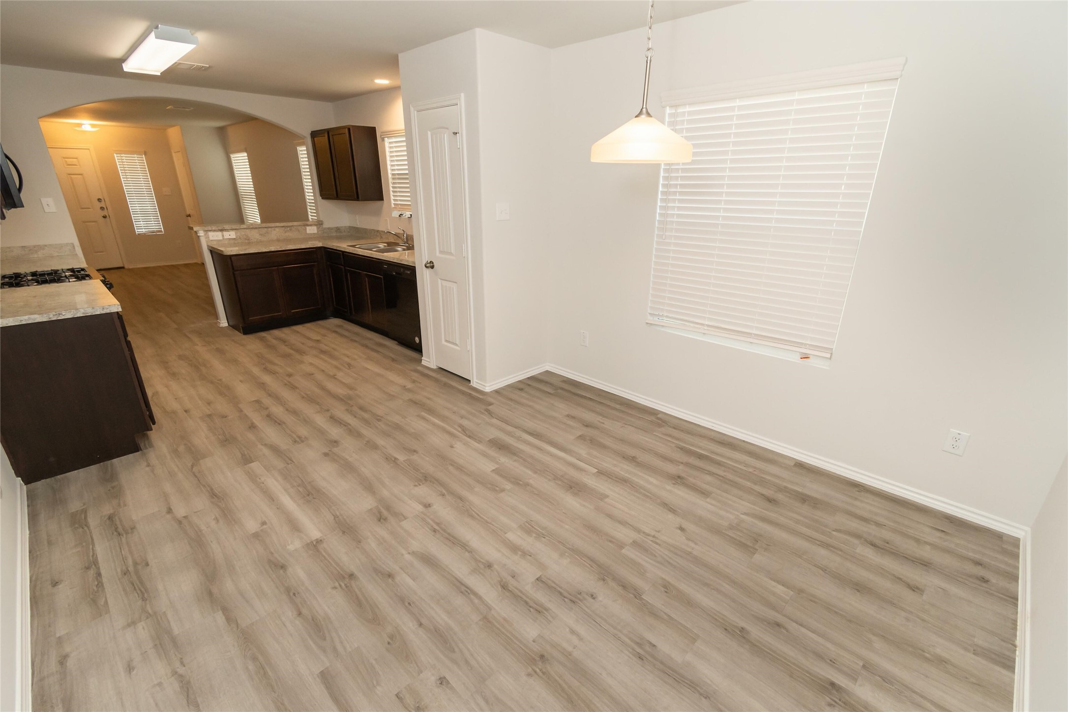 17014 Hailey Harbor Drive Property Photo 4