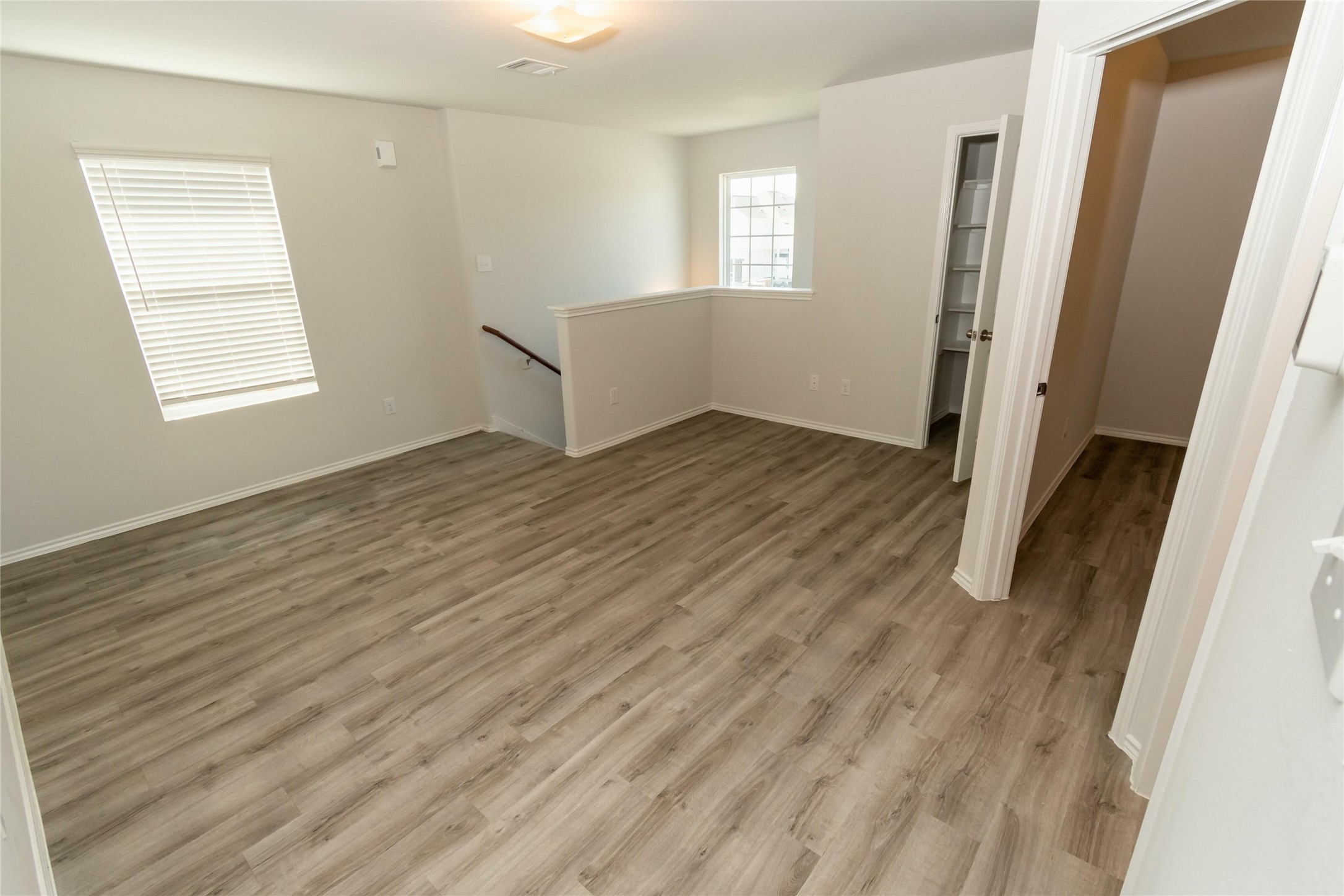 17014 Hailey Harbor Drive Property Photo 10