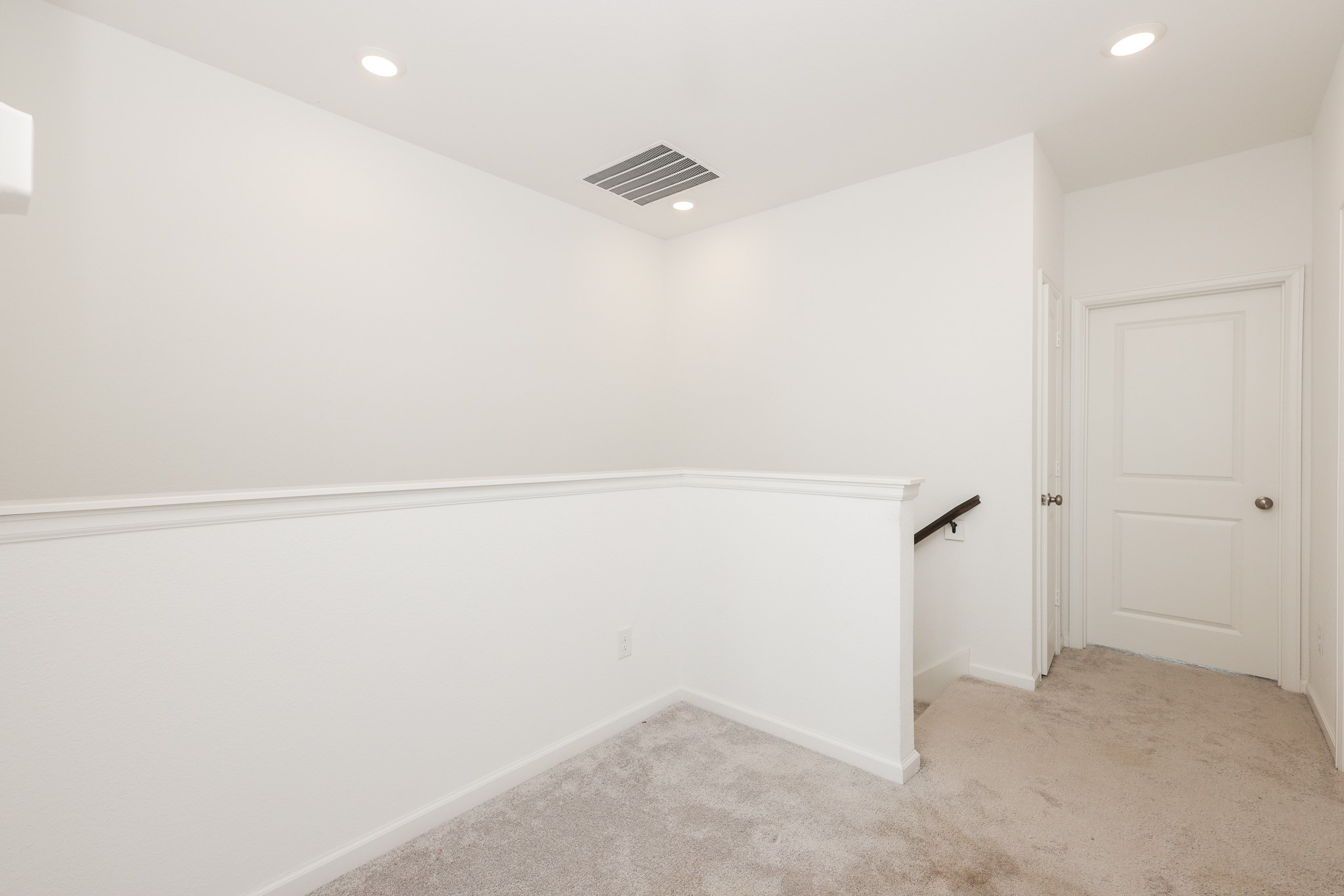 5403 Holly Haven Court Property Photo 14