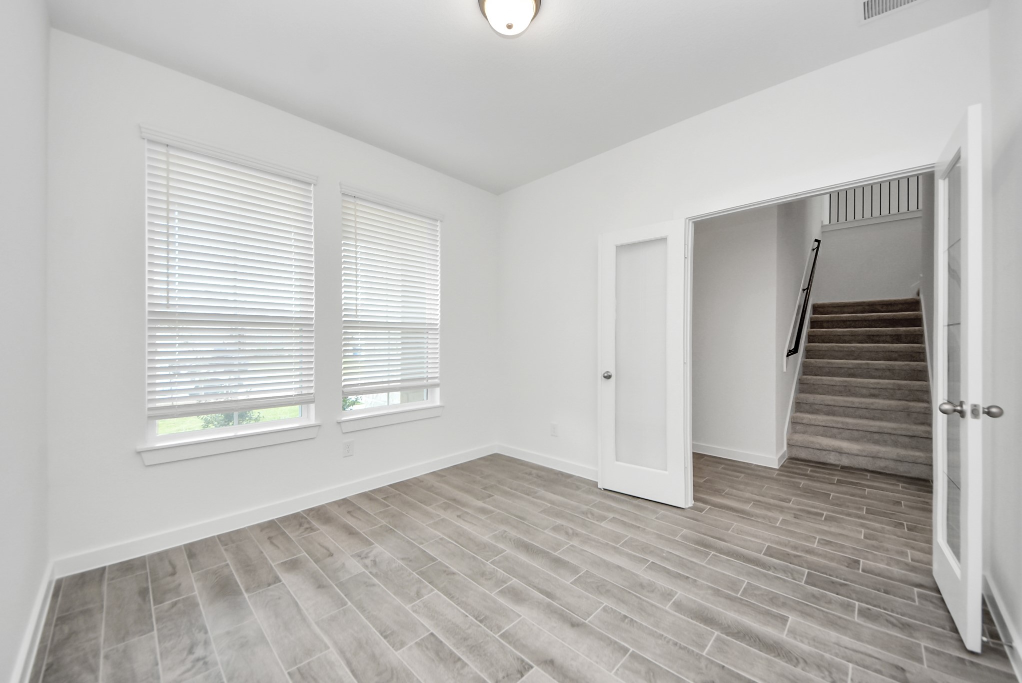 11119 Rose River Drive Property Photo 11
