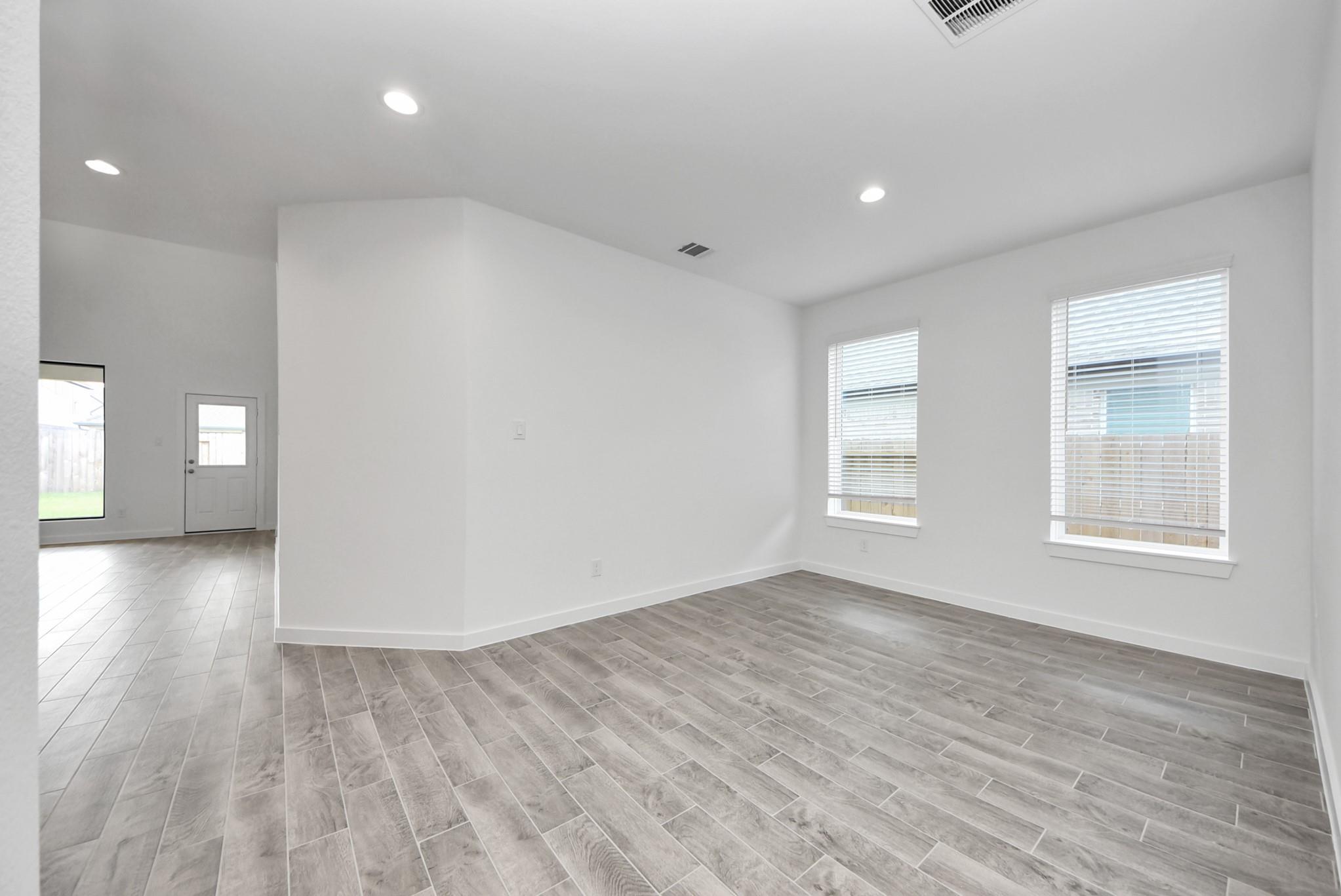 11119 Rose River Drive, Houston Tx 77044 Property Photo 14