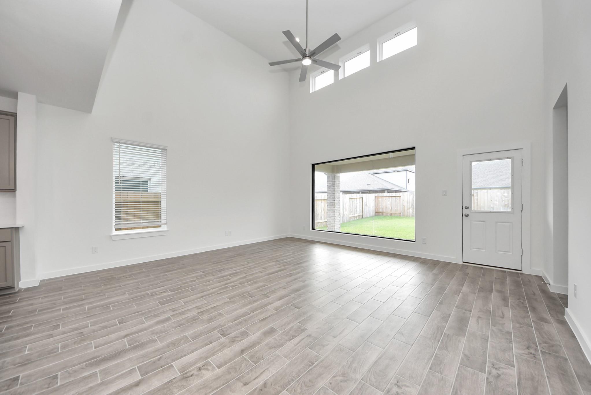 11119 Rose River Drive, Houston Tx 77044 Property Photo 15