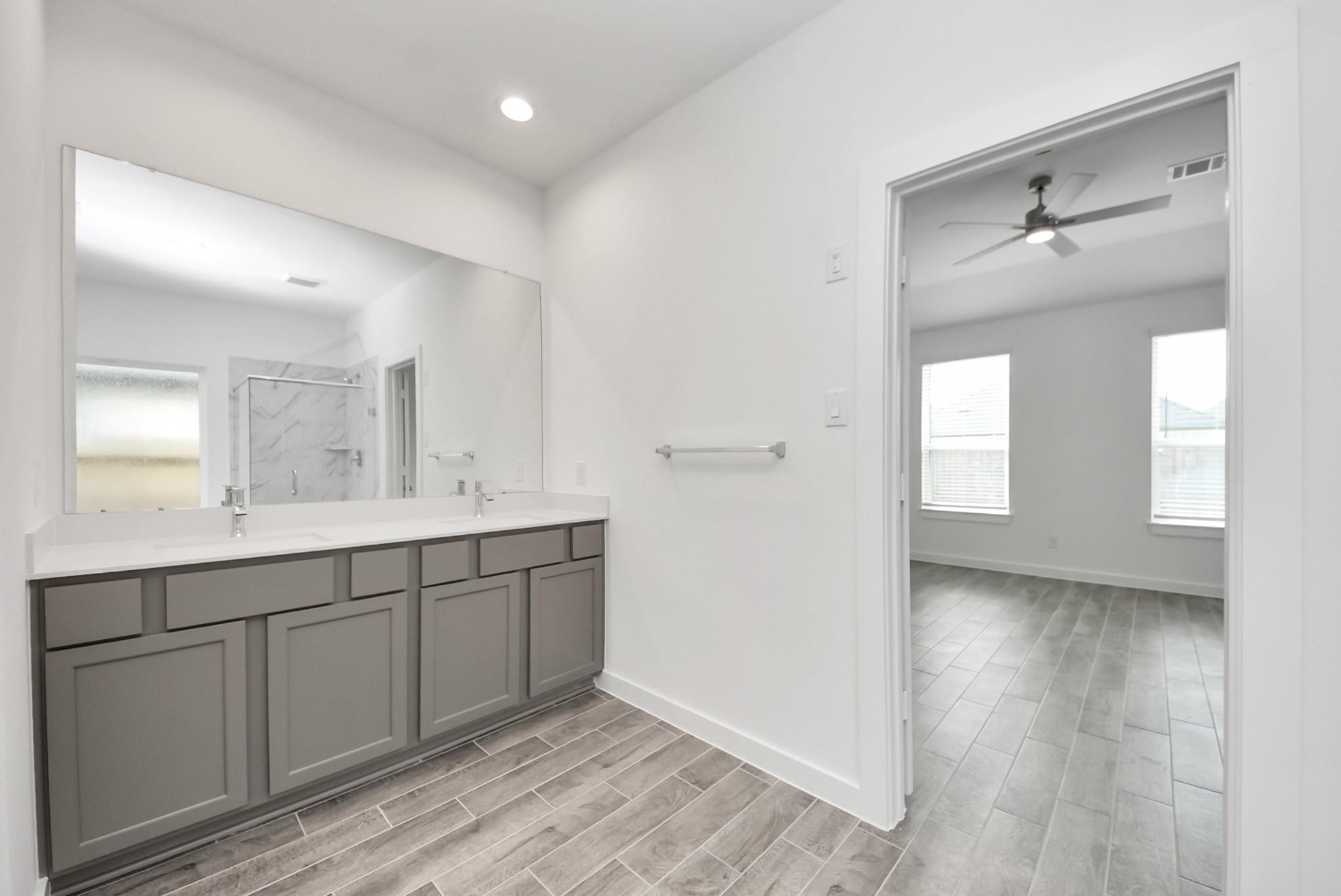 11119 Rose River Drive, Houston Tx 77044 Property Photo 28