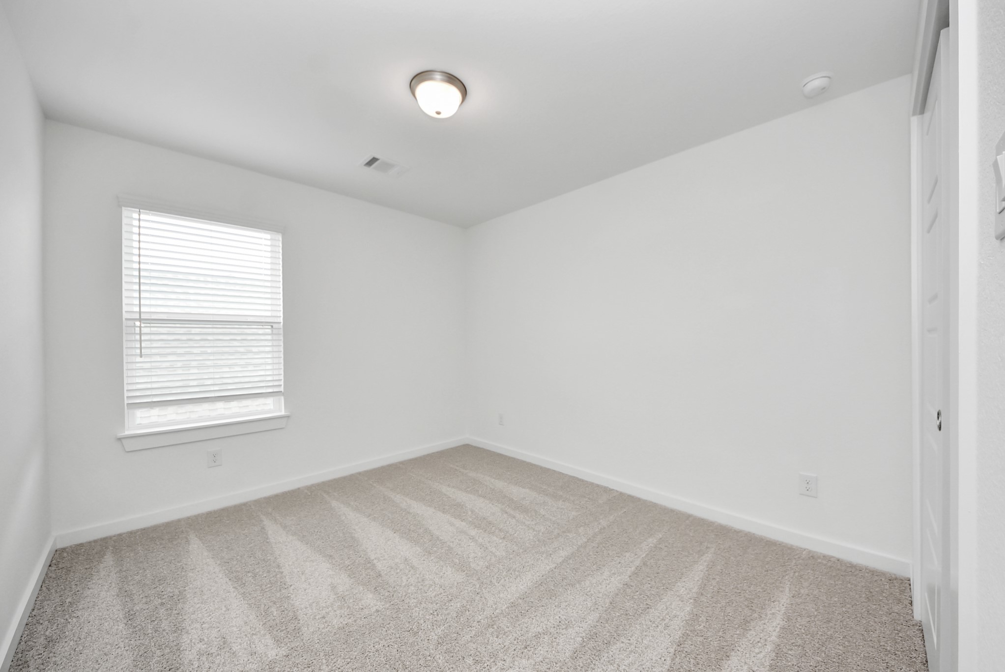 11119 Rose River Drive Property Photo 35