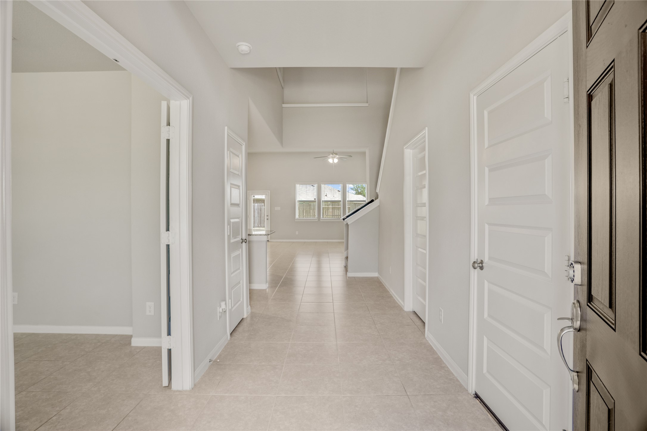 1769 Hickory Place Property Photo 4