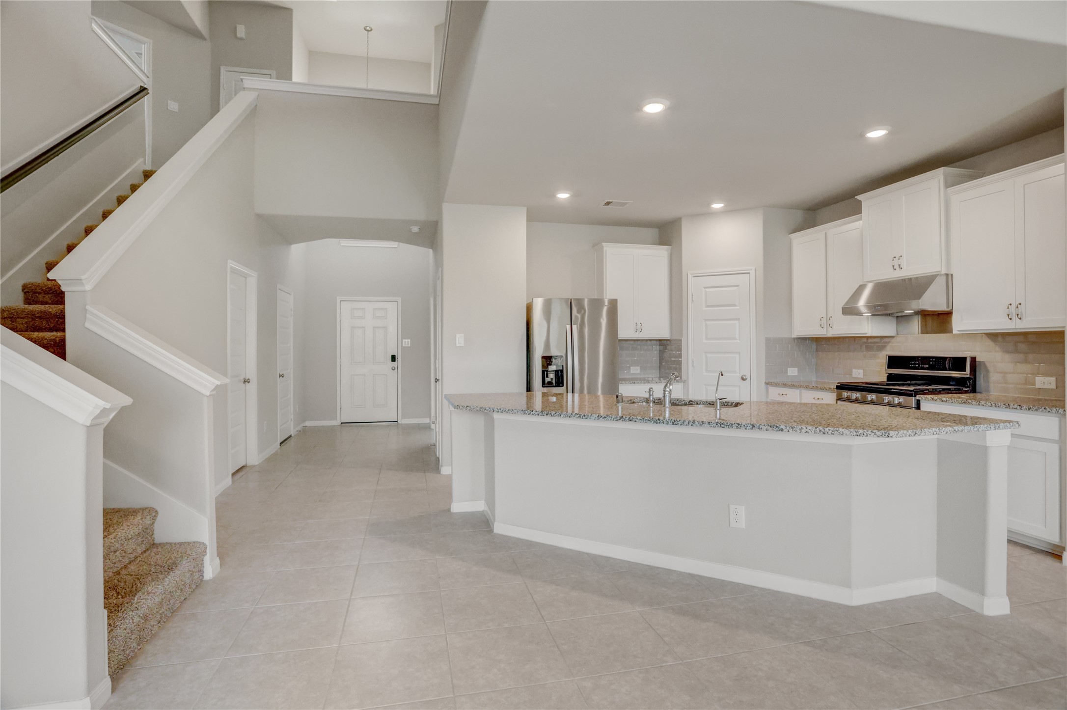 1769 Hickory Place Property Photo 9