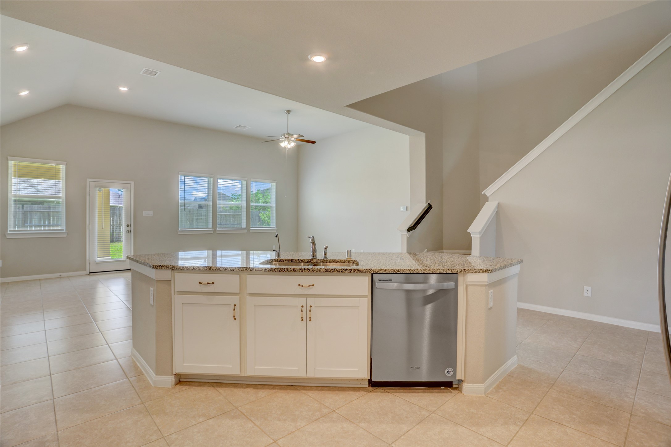 1769 Hickory Place Property Photo 10
