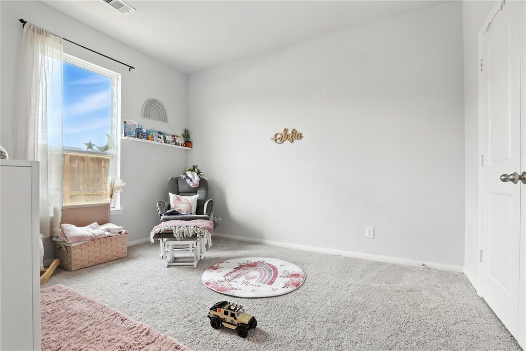 8603 Herring Lane Property Photo 17