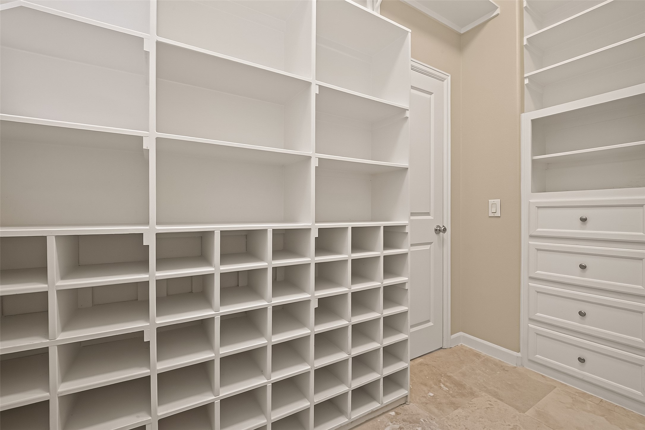 546 Bomar Street Property Photo 36
