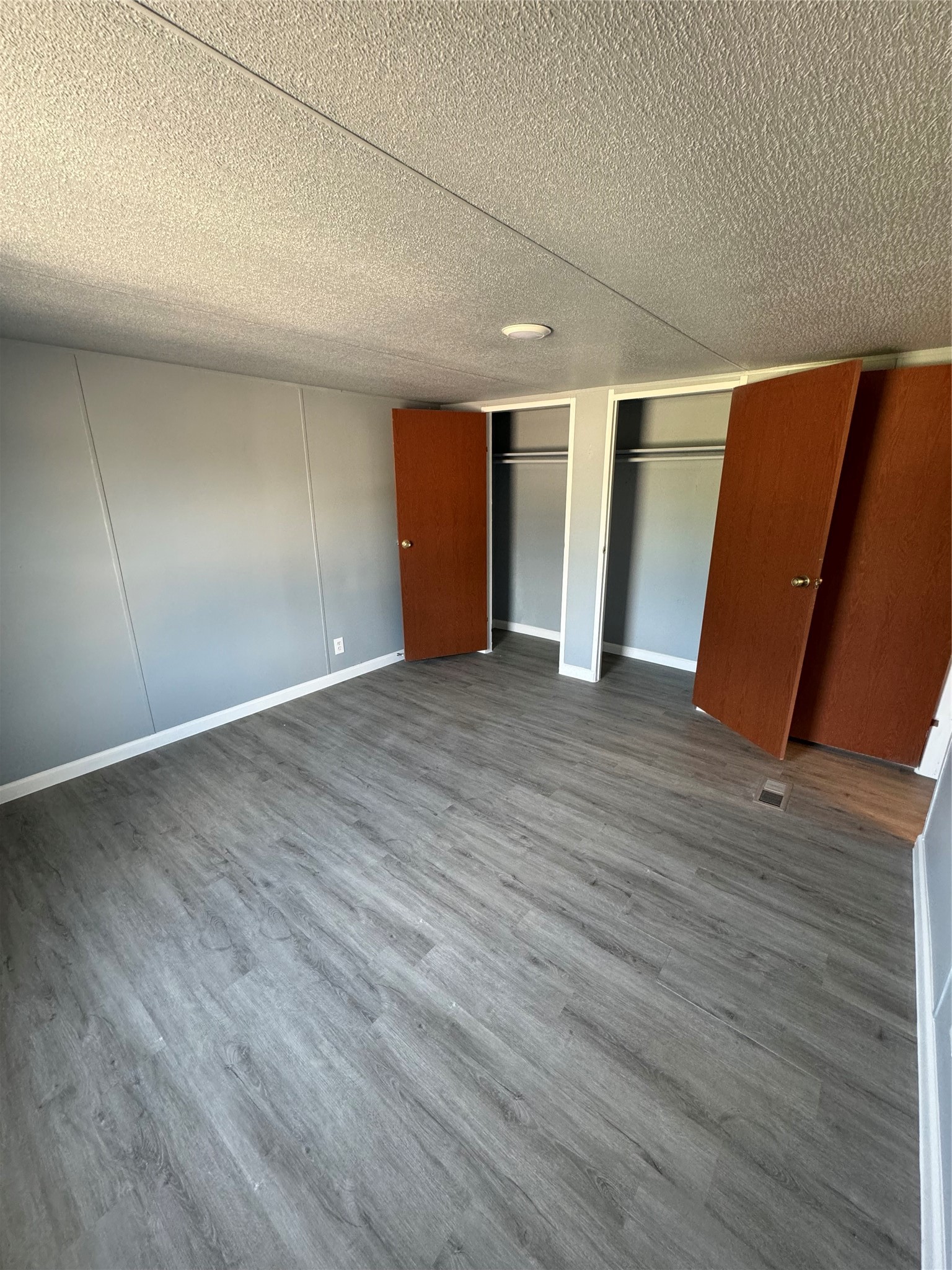 9017 Taub Road I Property Photo 18
