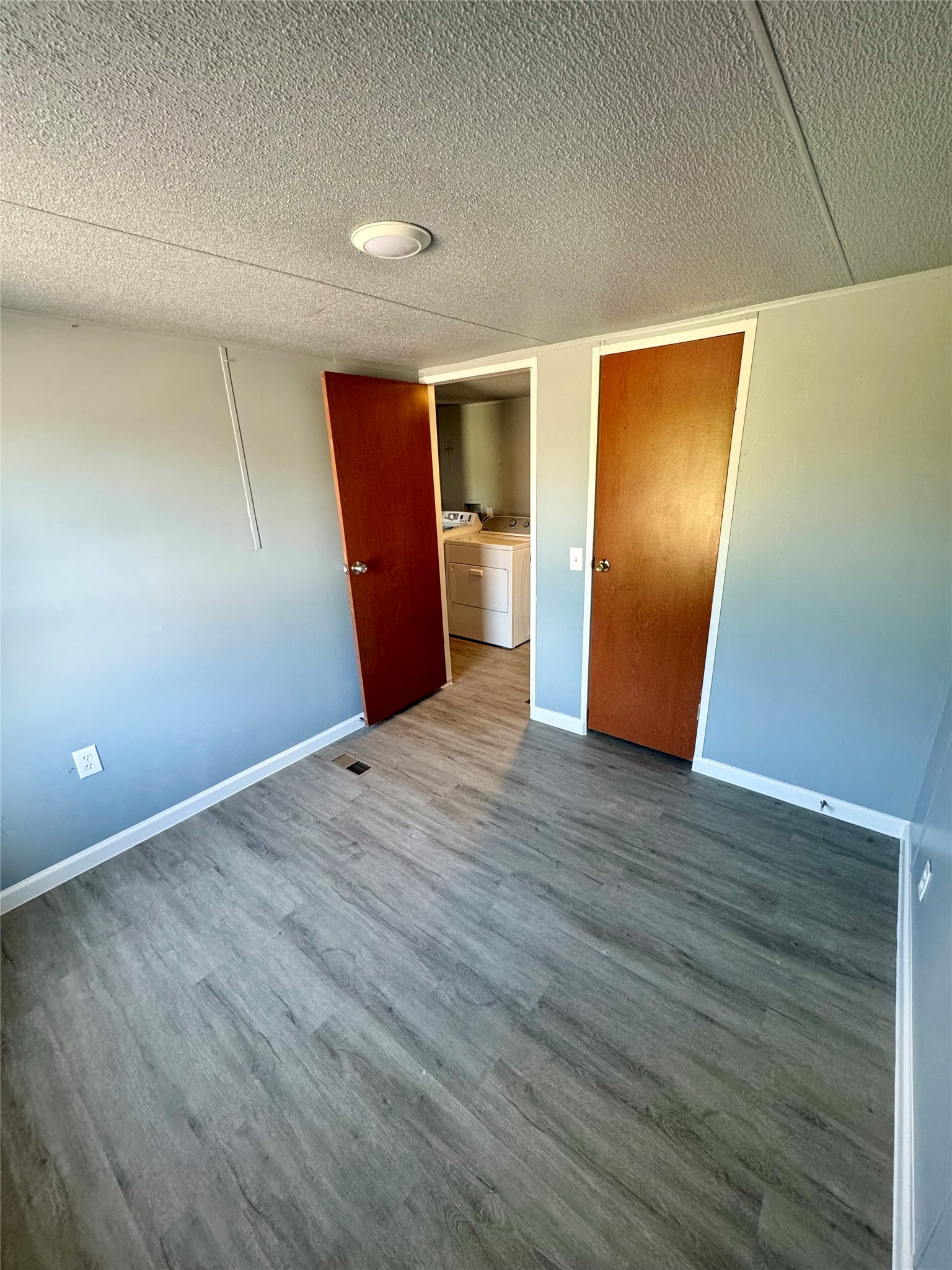 9017 Taub Road I Property Photo 21