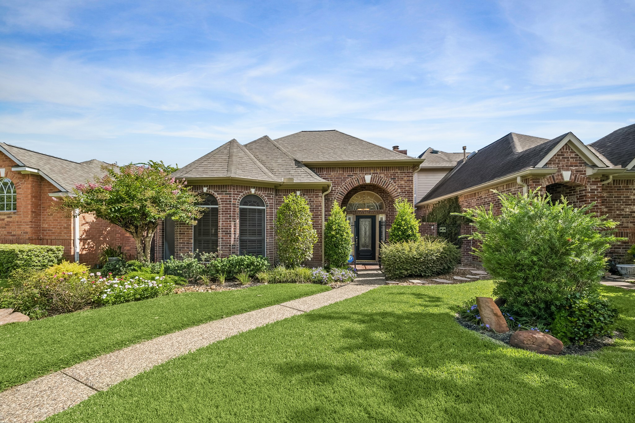 6842 Queensclub Drive