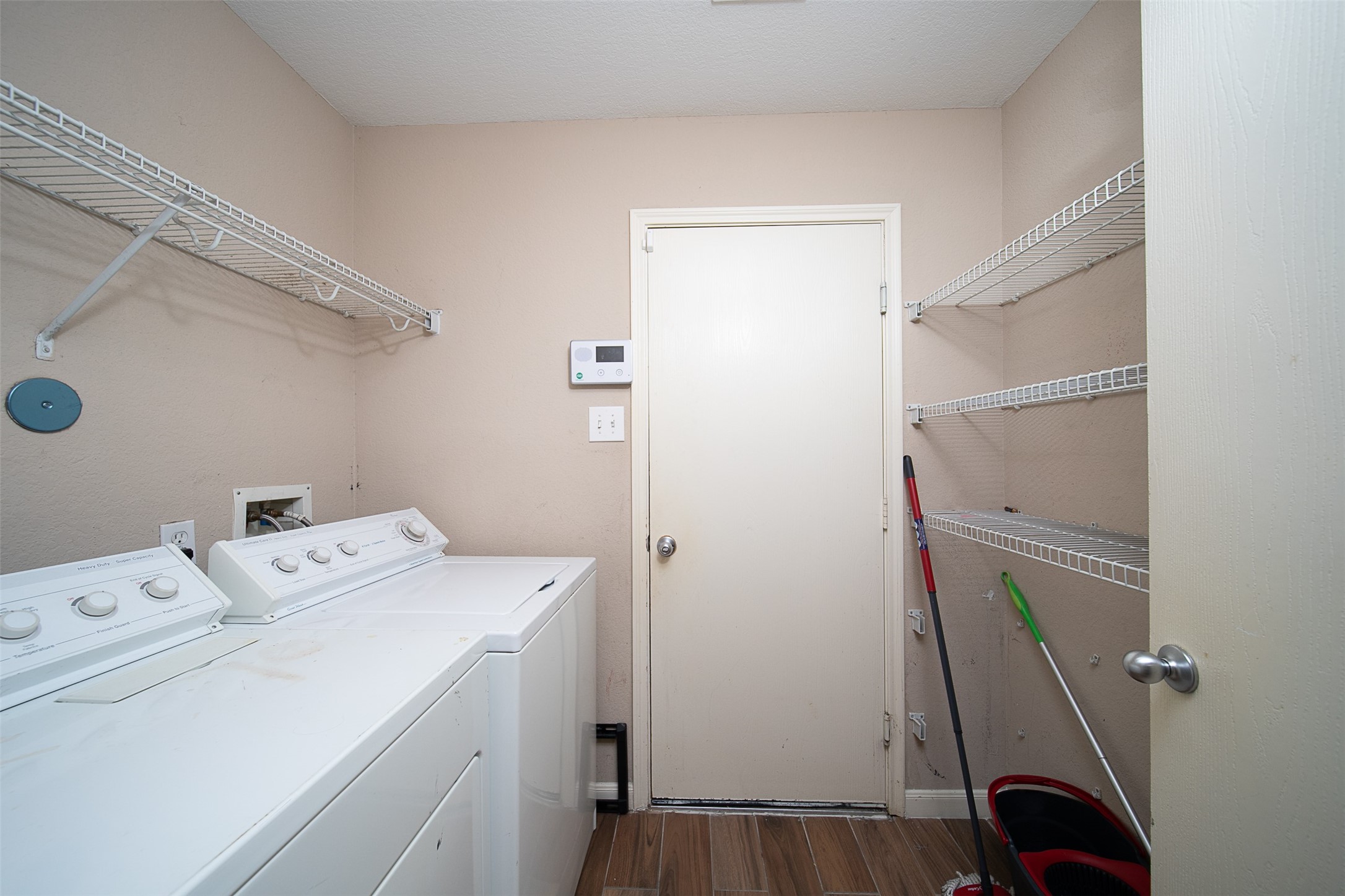 4211 Wayside Stream Lane Property Photo 11