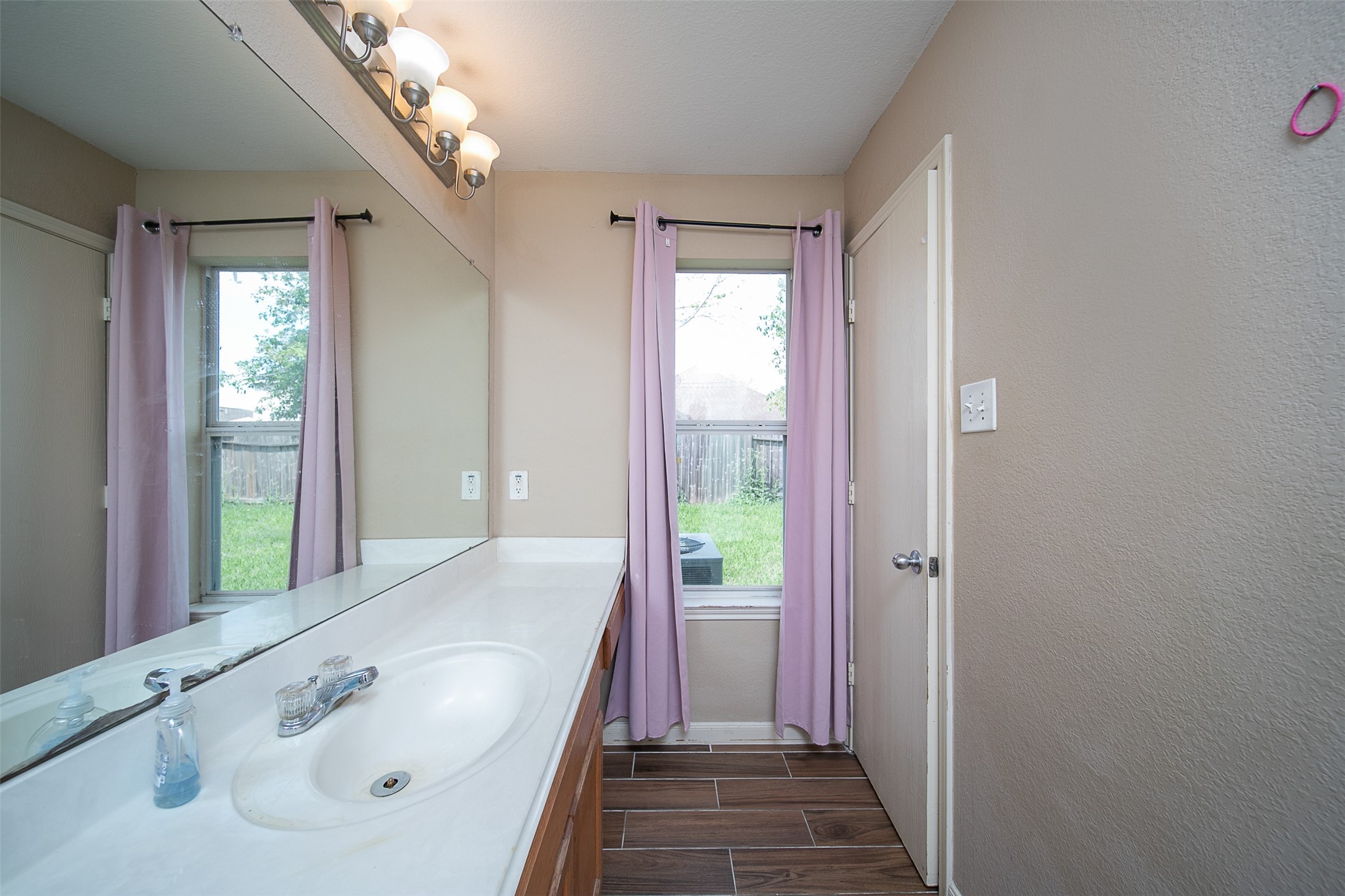 4211 Wayside Stream Lane Property Photo 21