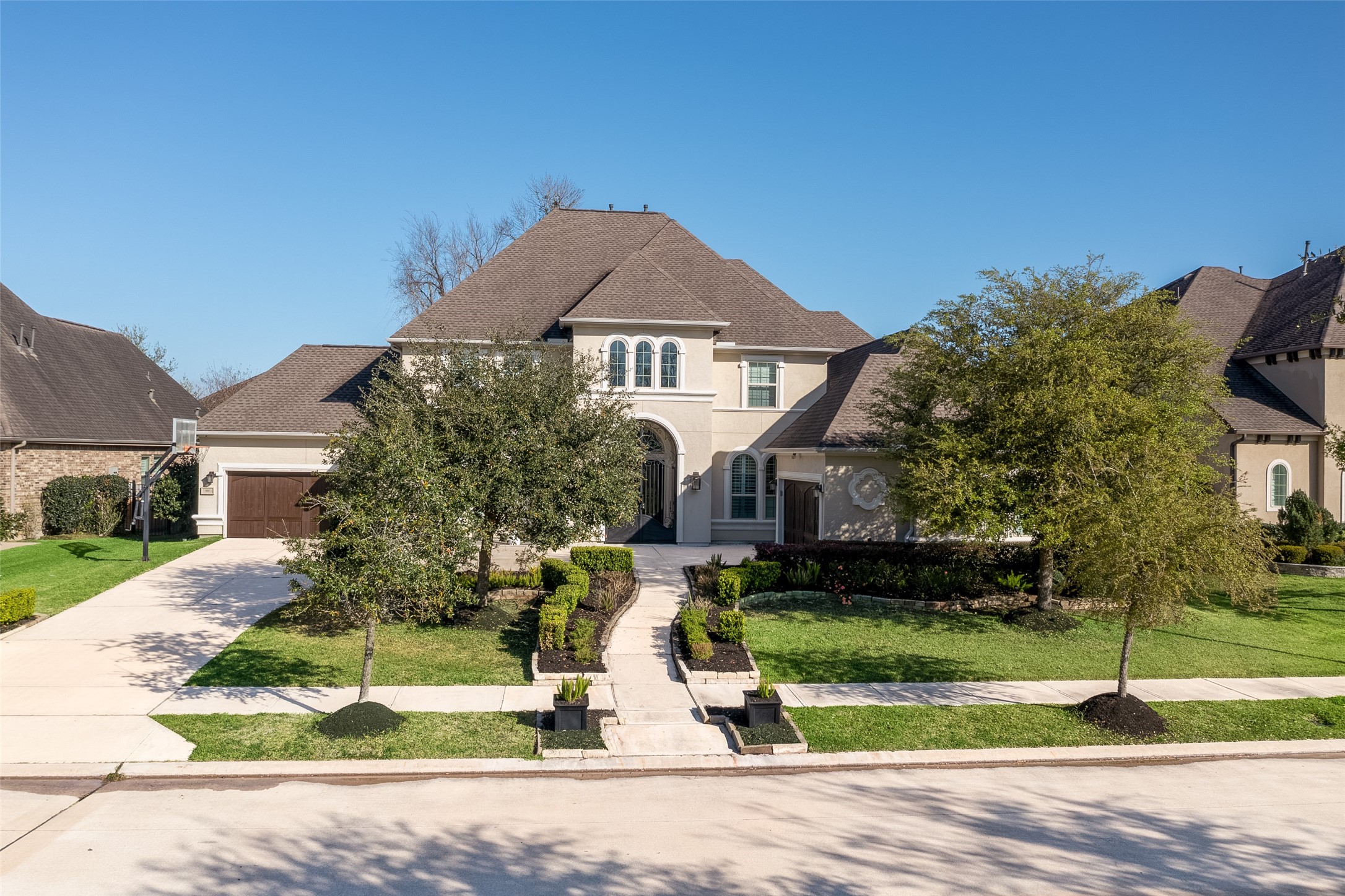 9407 Fox Bend Lane Property Photo 1