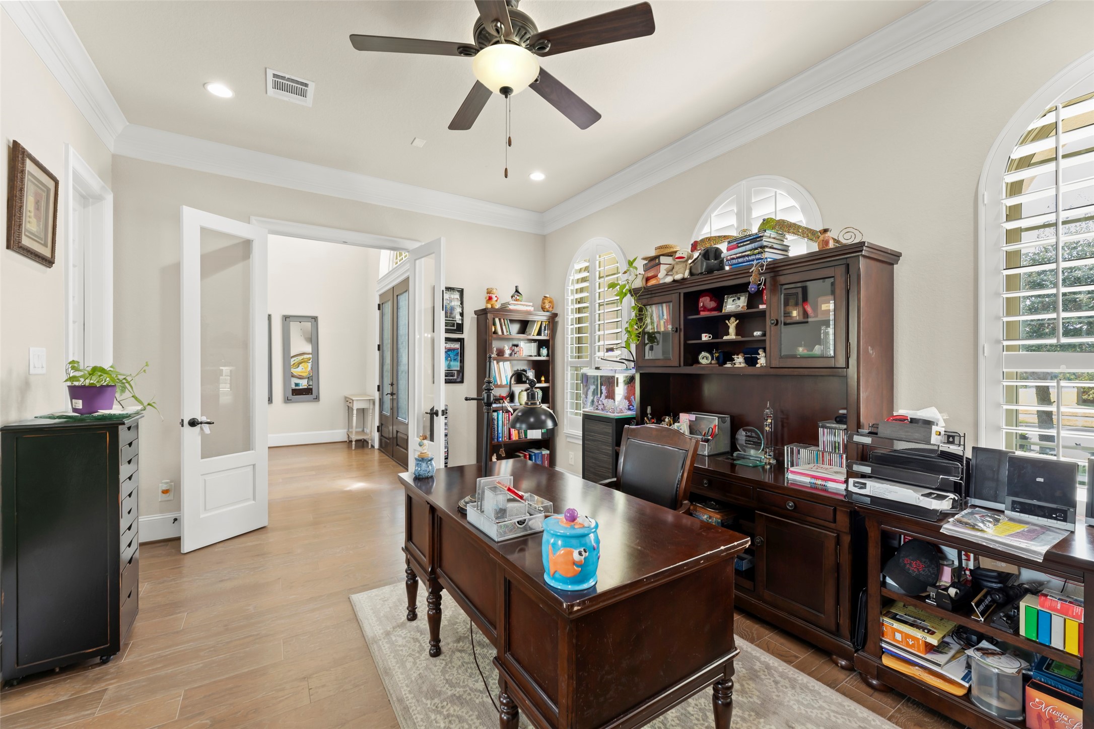 9407 Fox Bend Lane Property Photo 3