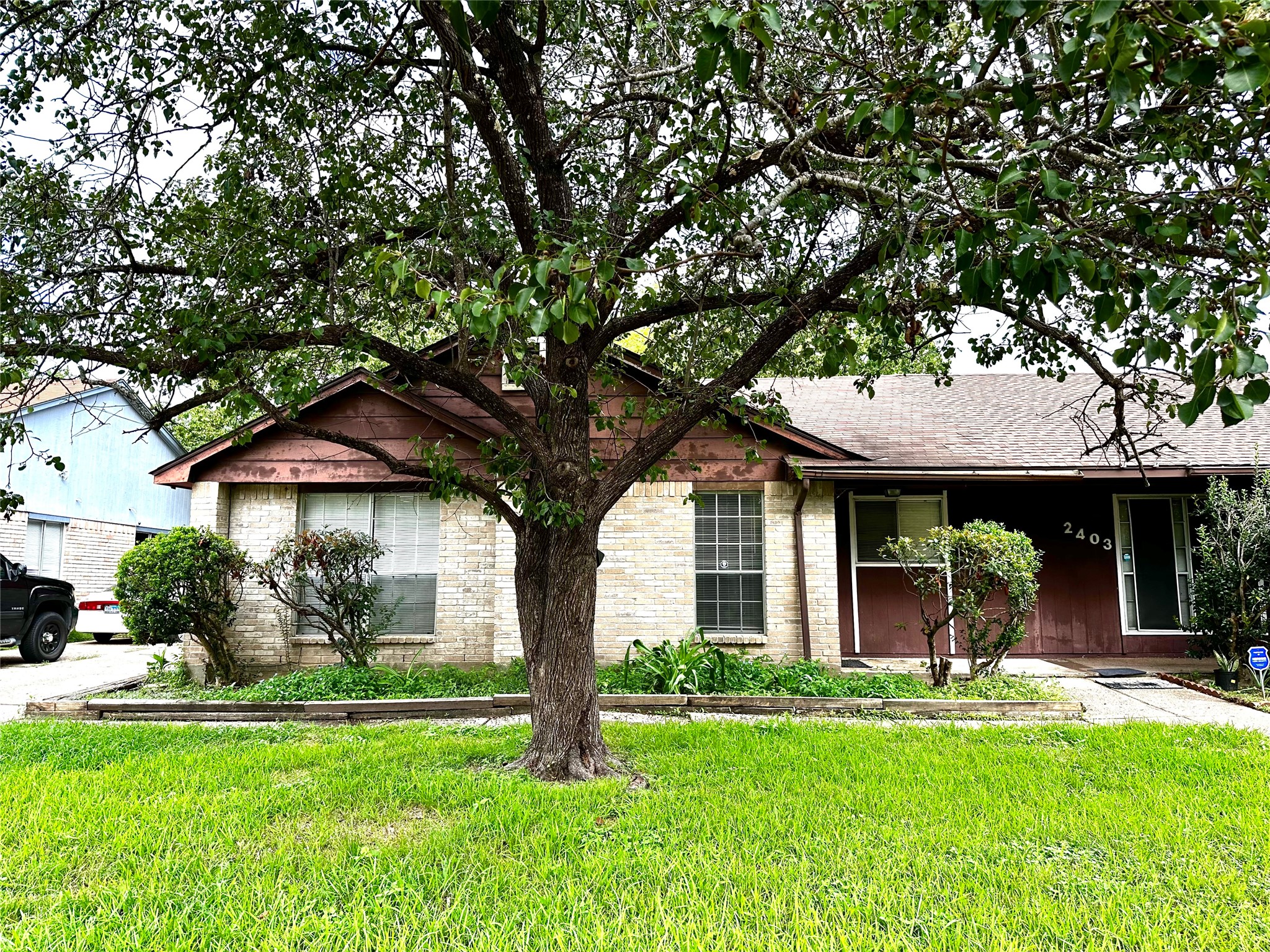 2351 Spring Dusk Lane Property Photo 1