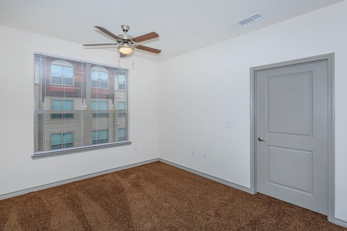 1414 Belleview Street Property Photo 5