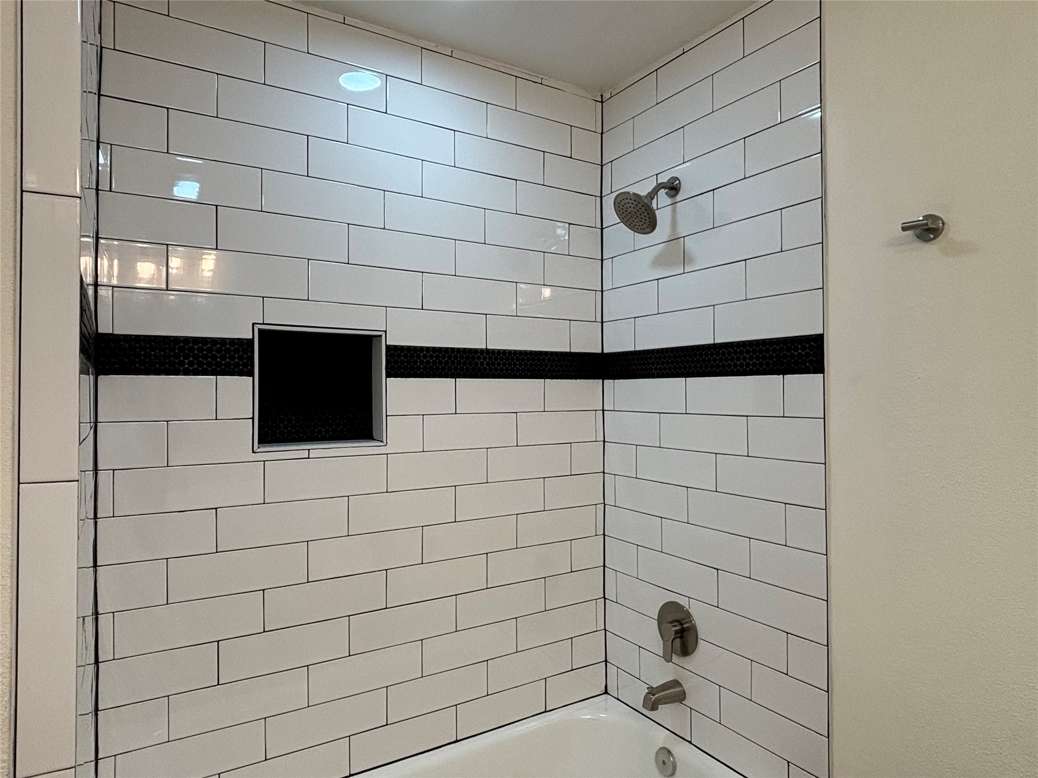 1009 Lawndale Avenue Property Photo 14