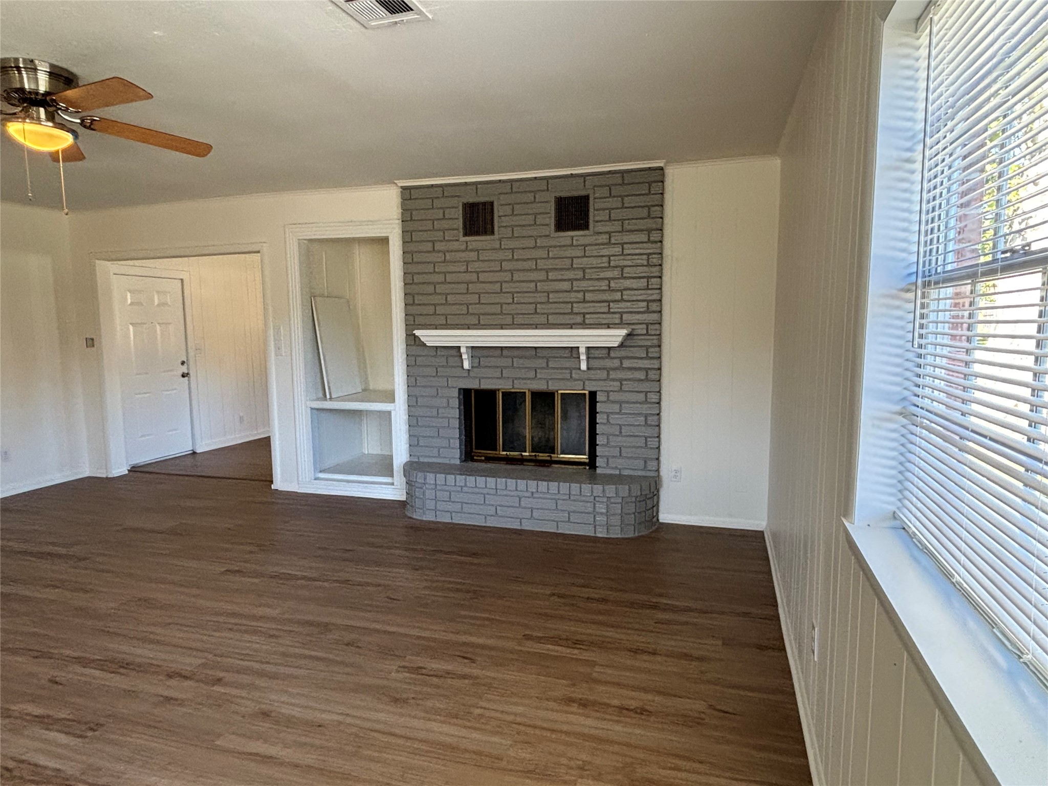1009 Lawndale Avenue Property Photo 16