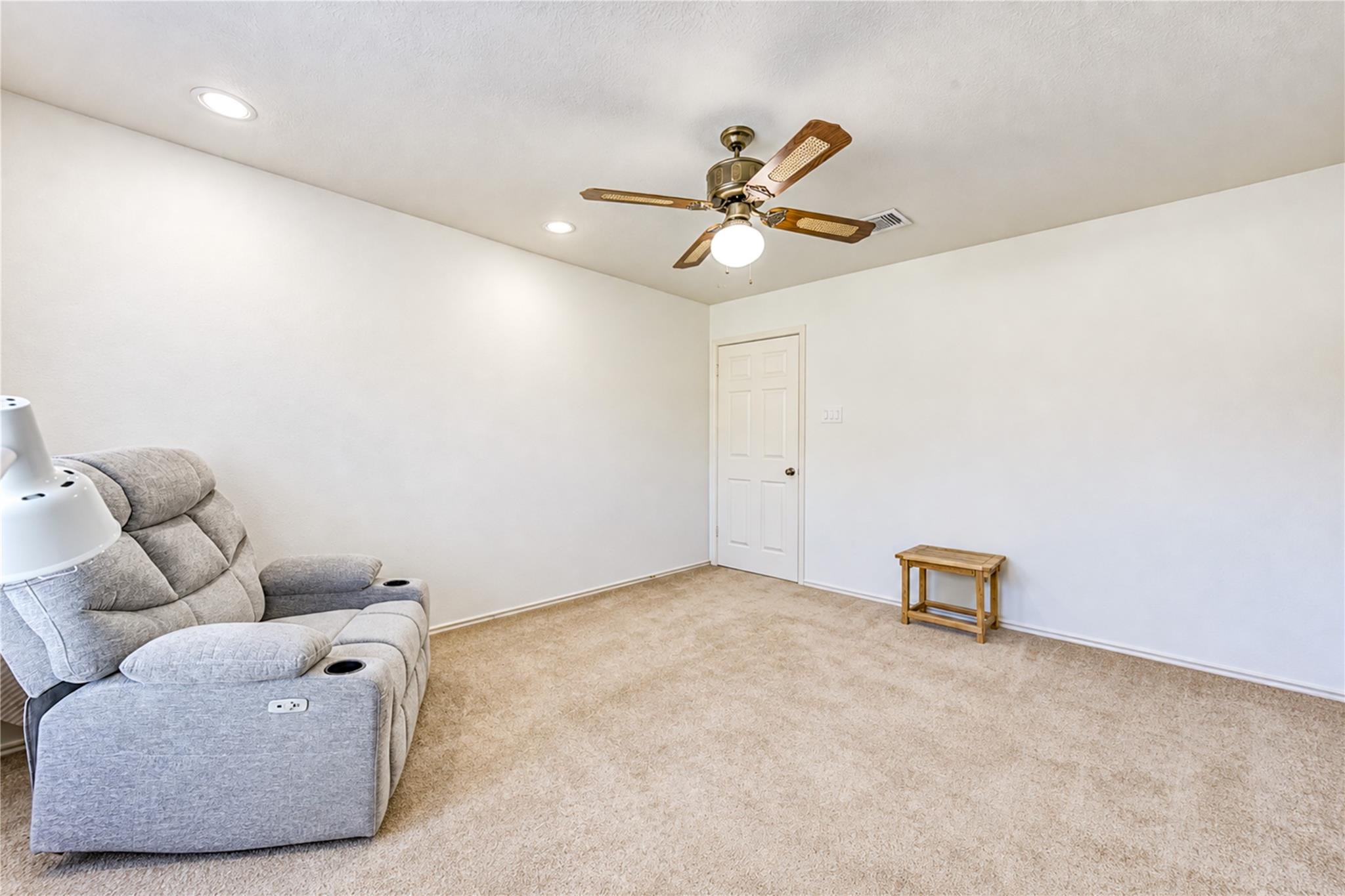 13422 Blackbird Drive Property Photo 14
