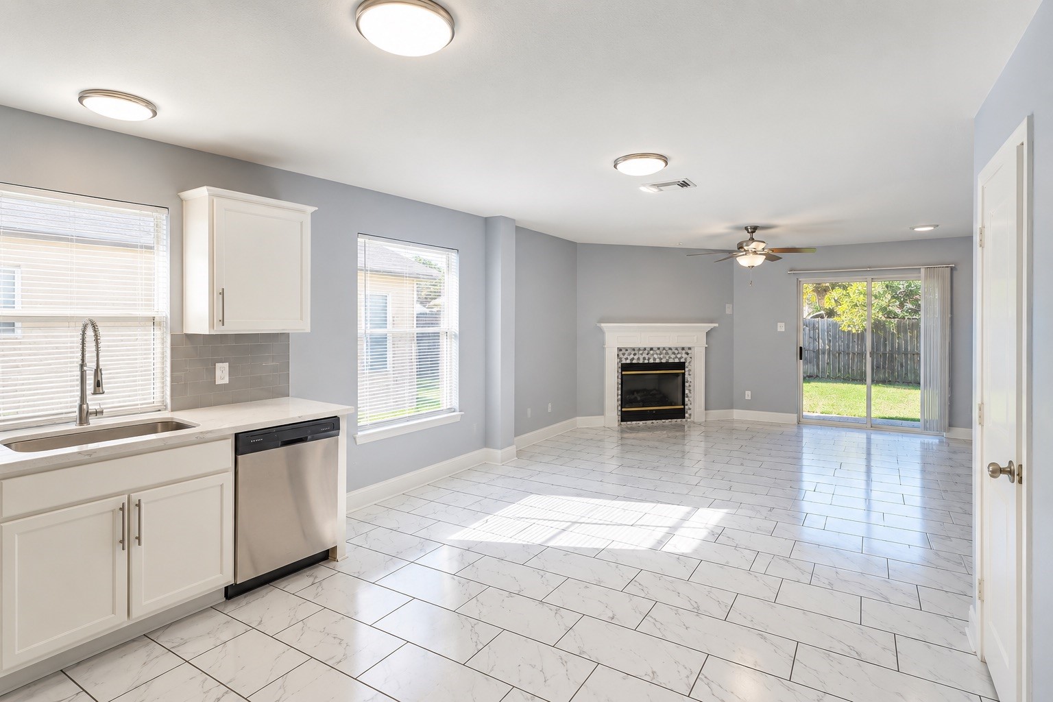 7323 Parkland Manor Drive Property Photo 6