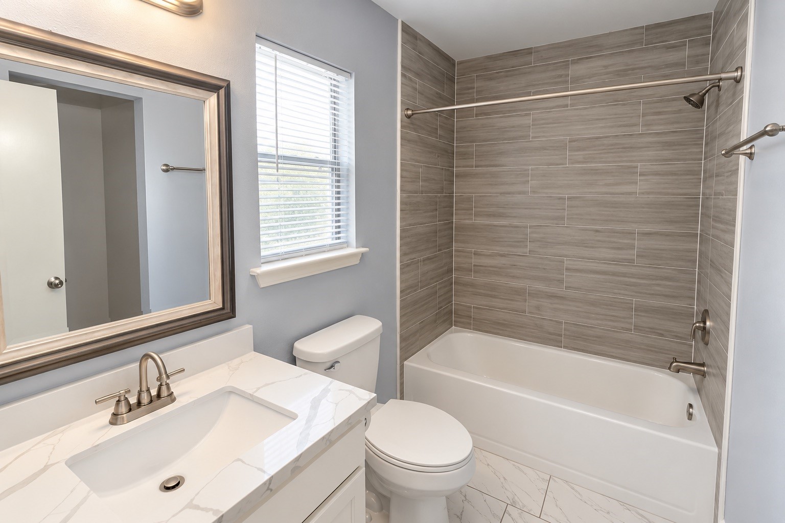 7323 Parkland Manor Drive Property Photo 9