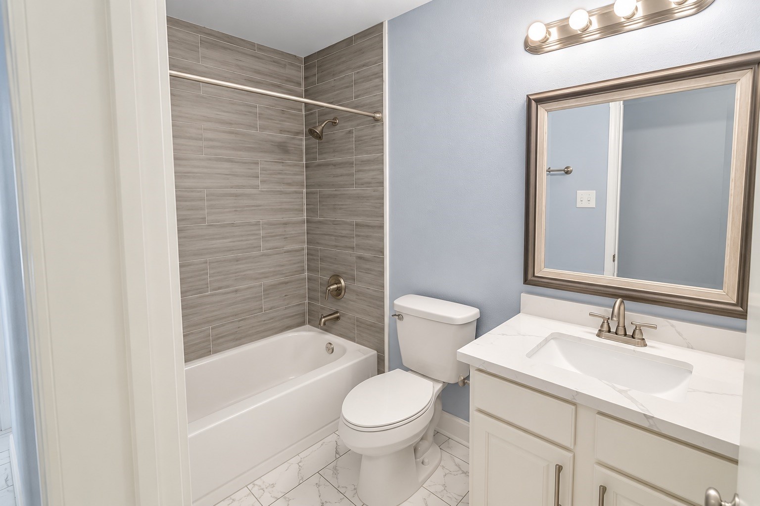 7323 Parkland Manor Drive Property Photo 12