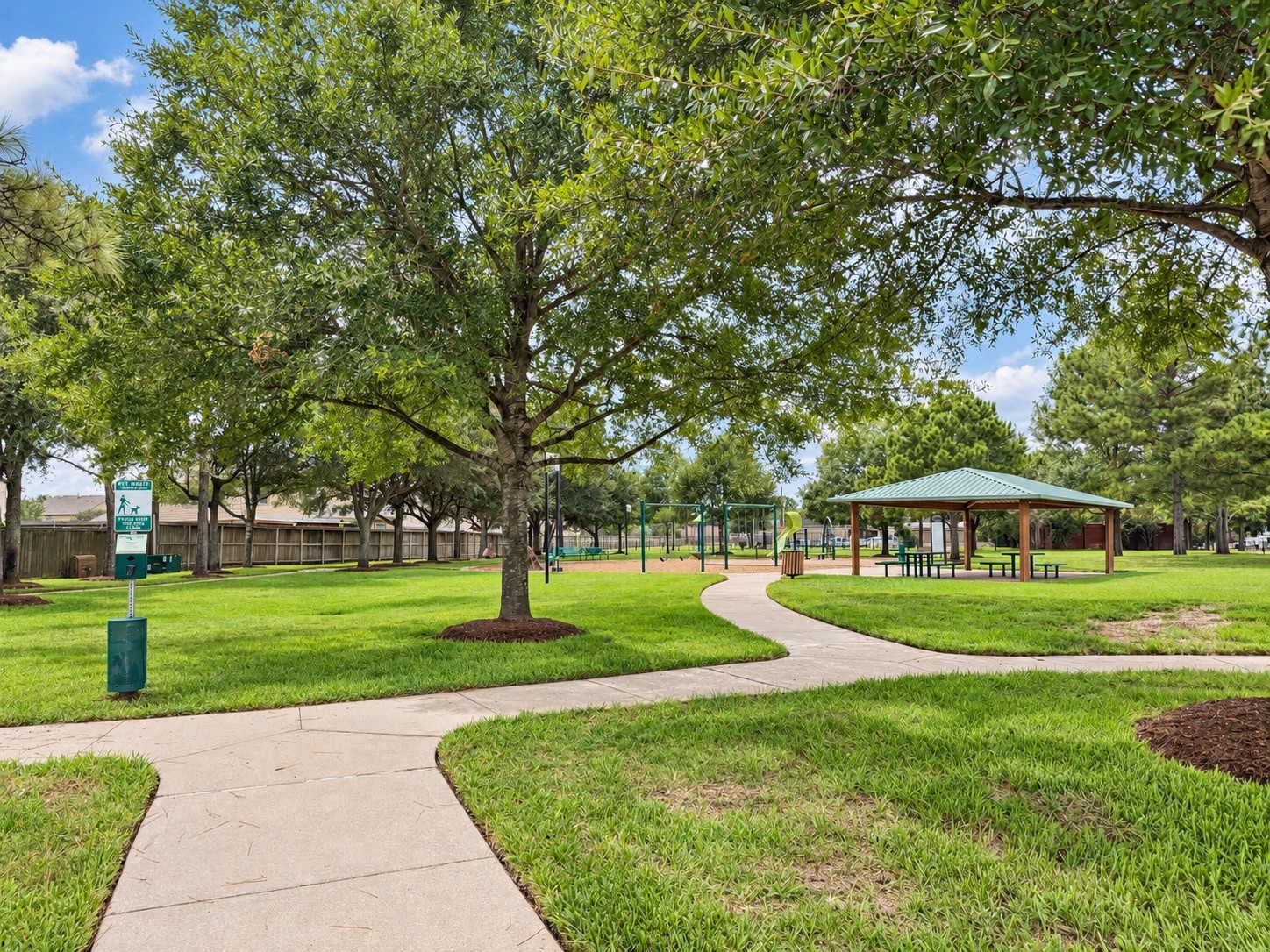 7323 Parkland Manor Drive Property Photo 15