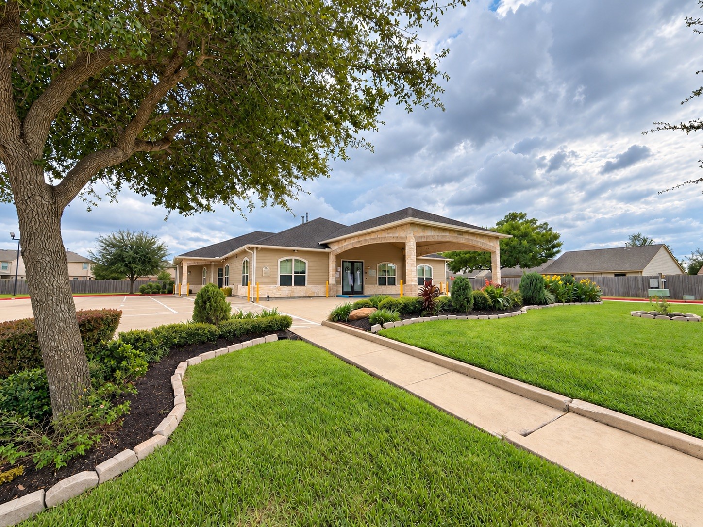 7323 Parkland Manor Drive Property Photo 17