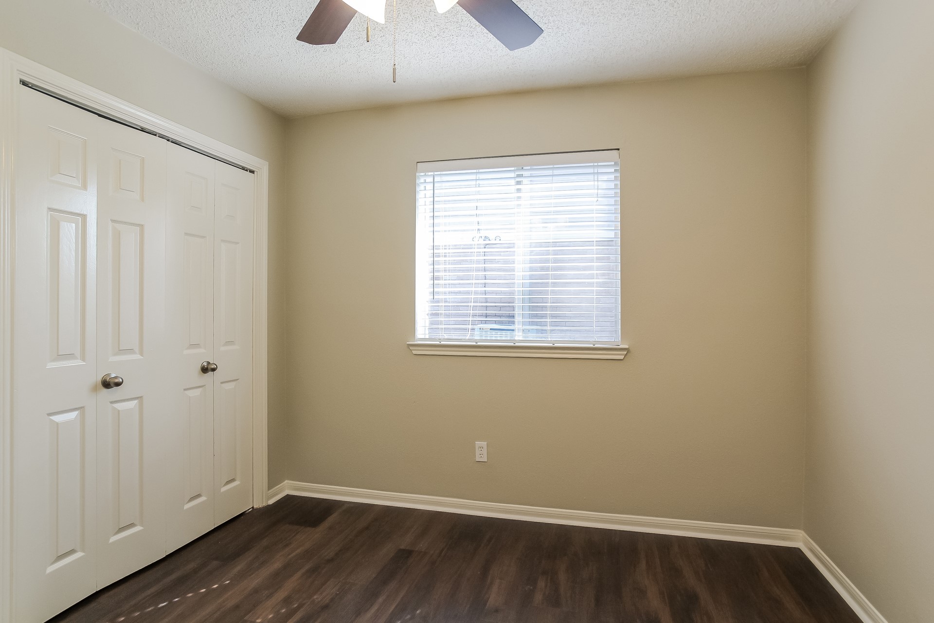 12603 Mill Ridge Drive Property Photo 13
