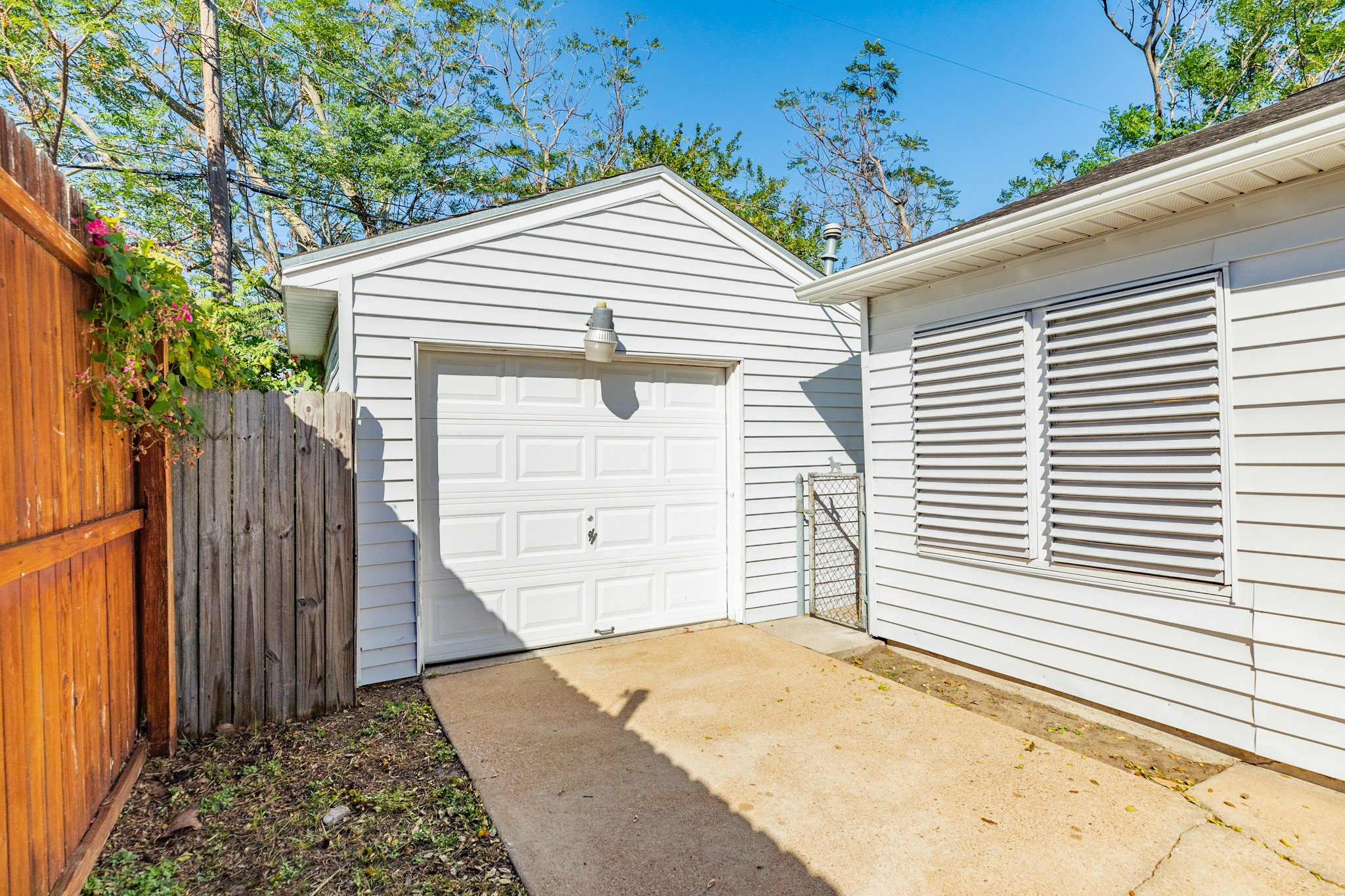 114 Tarpon Avenue Property Photo 5
