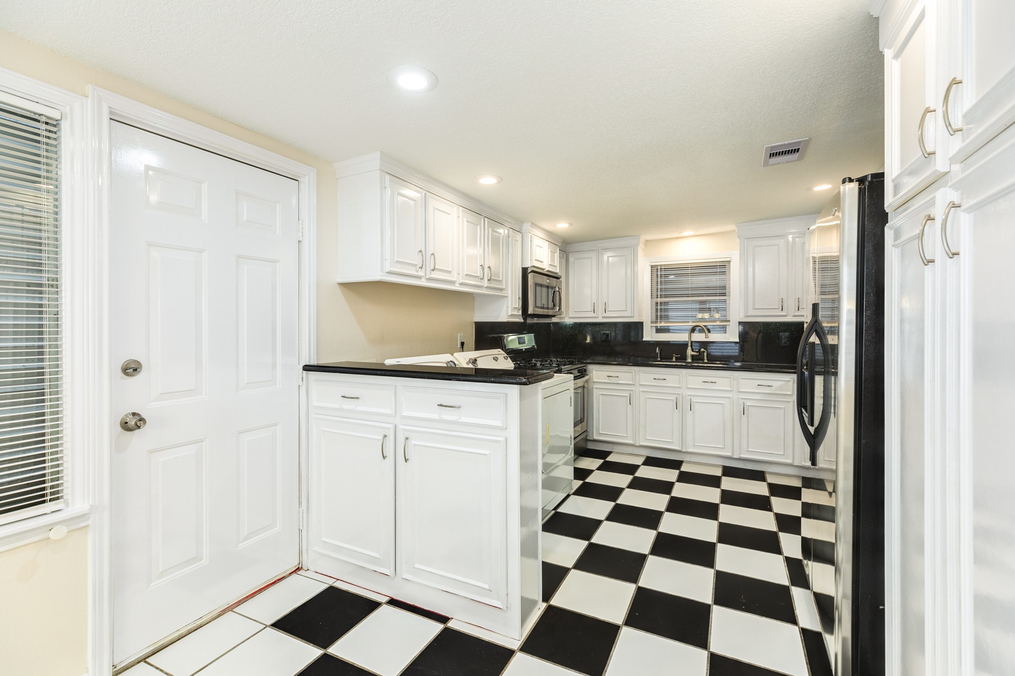 114 Tarpon Avenue Property Photo 15