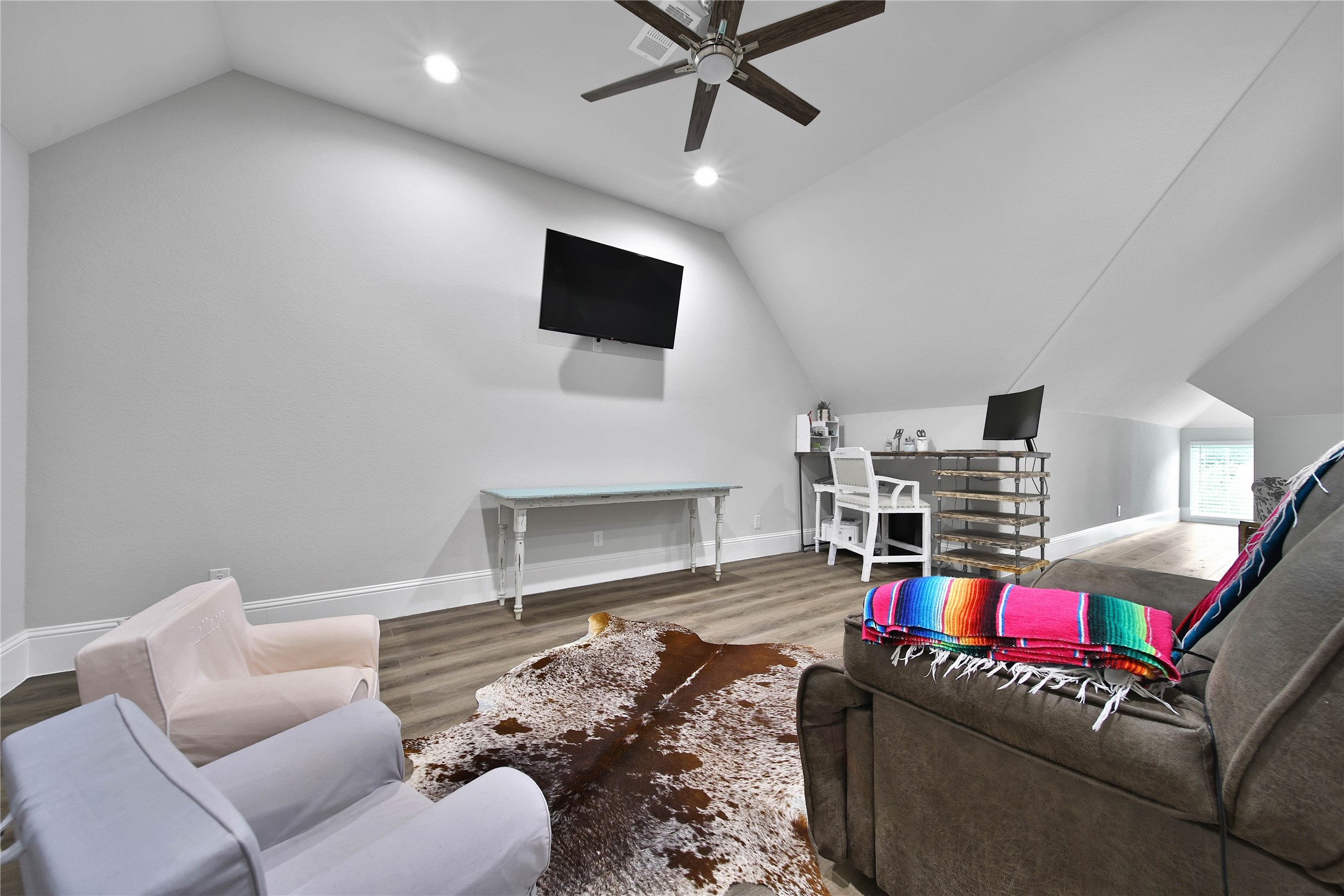 114 Pilazzo Street Property Photo 19