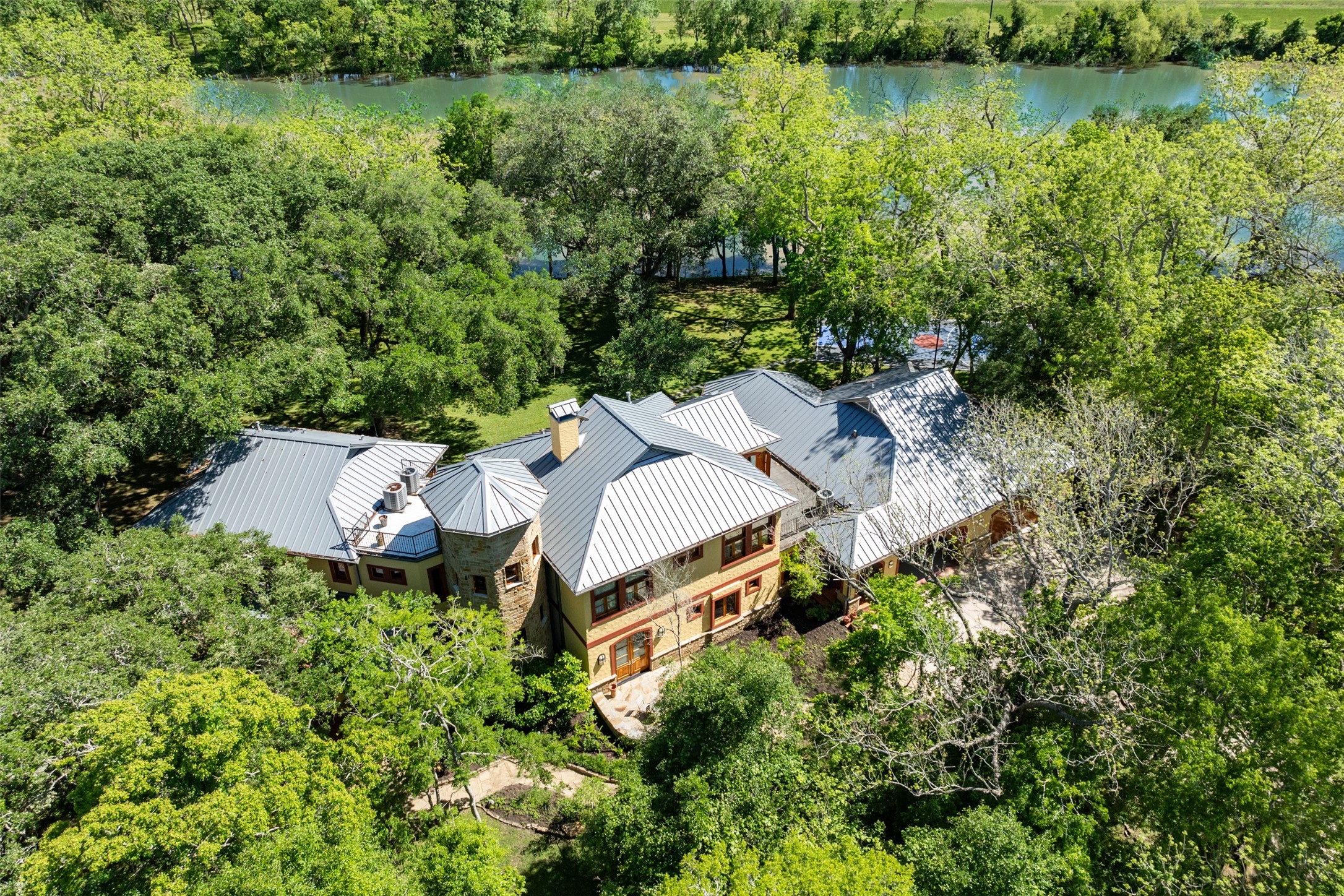 919 Saint Elmos Court